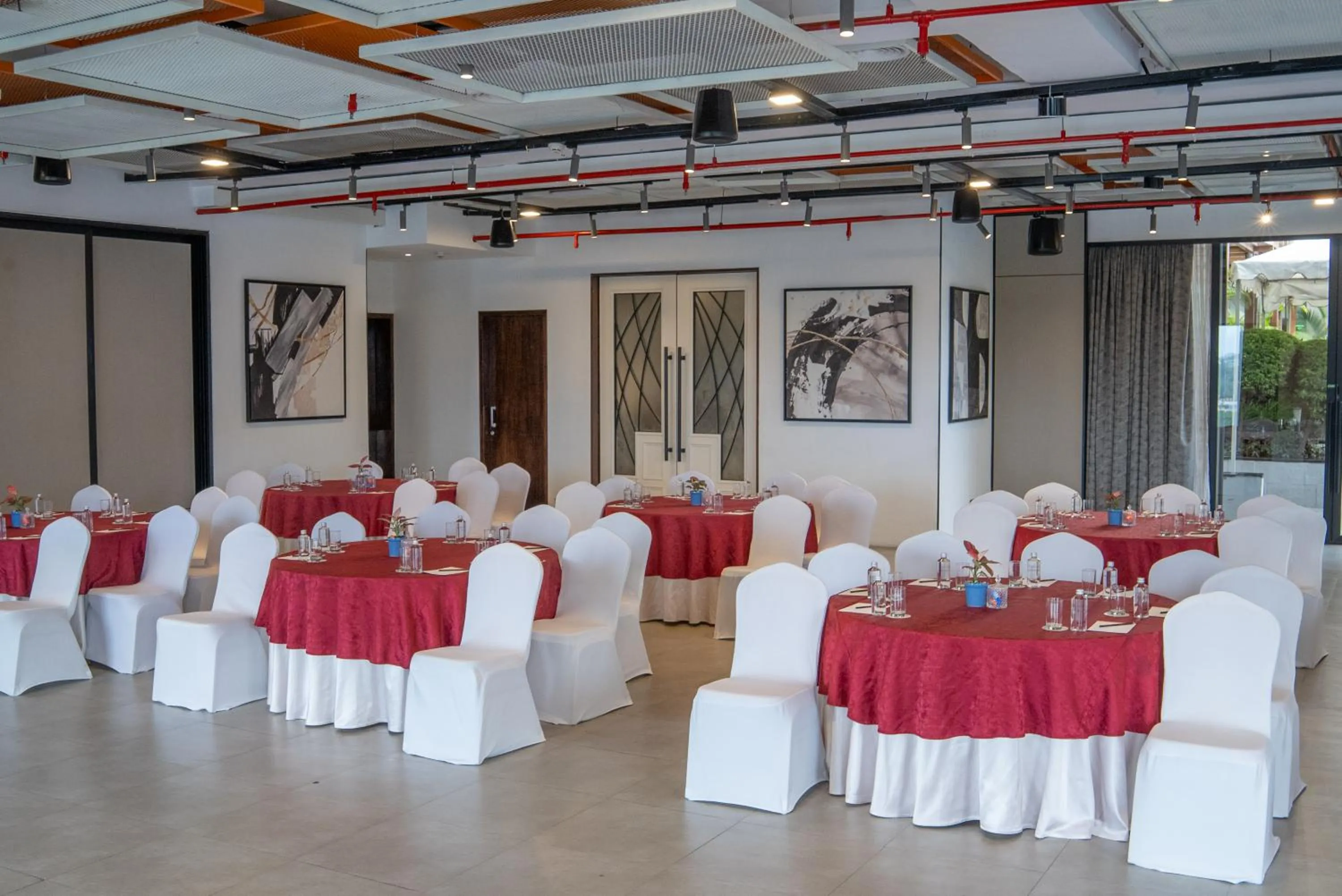 Banquet/Function facilities in Hyatt Centric MG Road Bangalore
