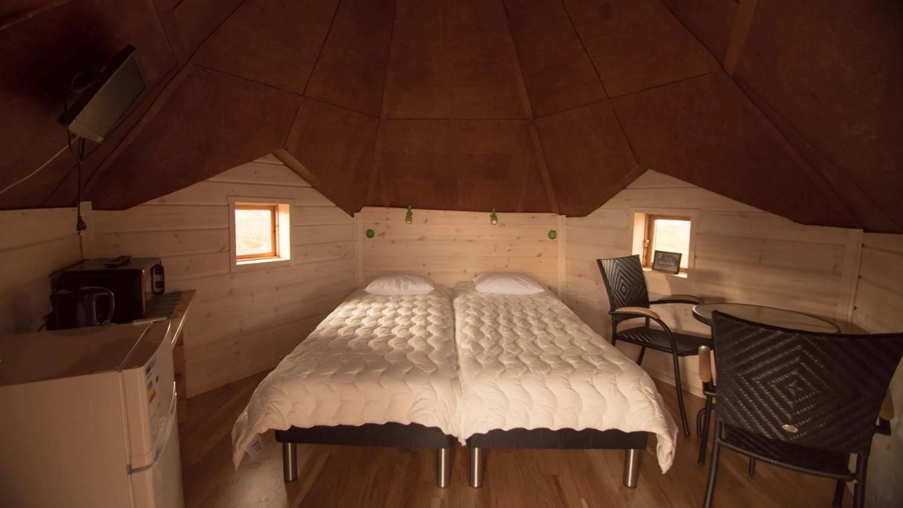 Photo of the whole room, Bed in Camp Alta Kiruna