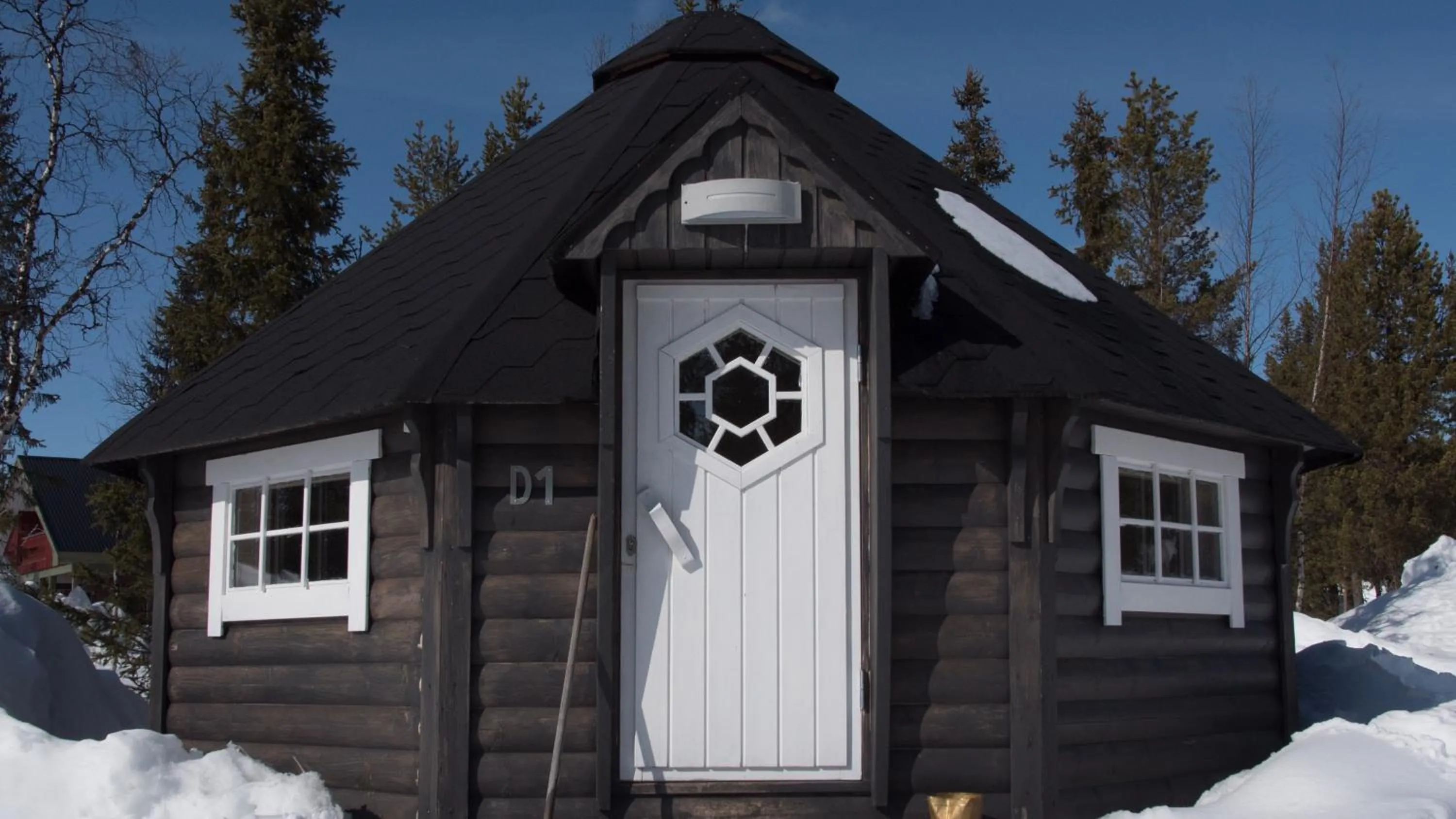 Facade/entrance in Camp Alta Kiruna