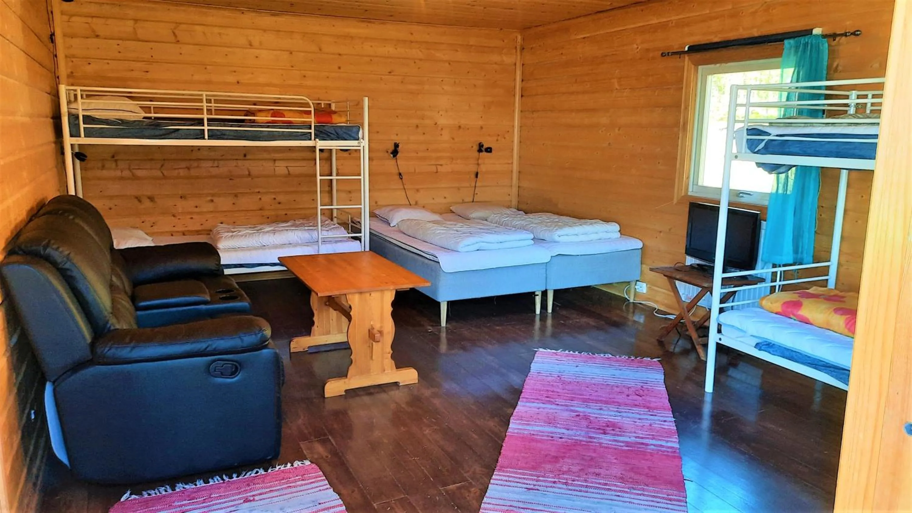 Photo of the whole room, Bed in Camp Alta Kiruna