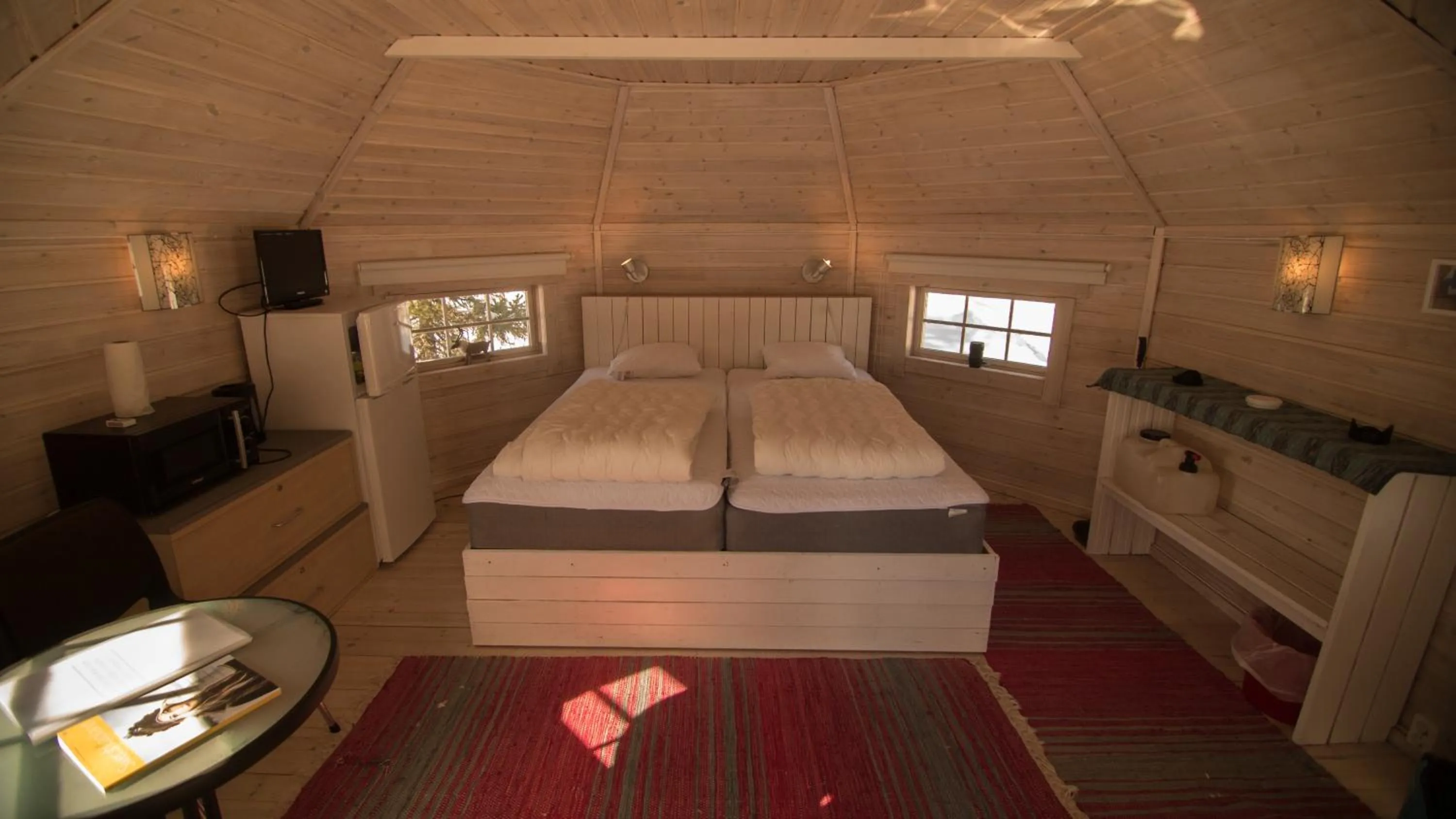 Photo of the whole room, Bed in Camp Alta Kiruna