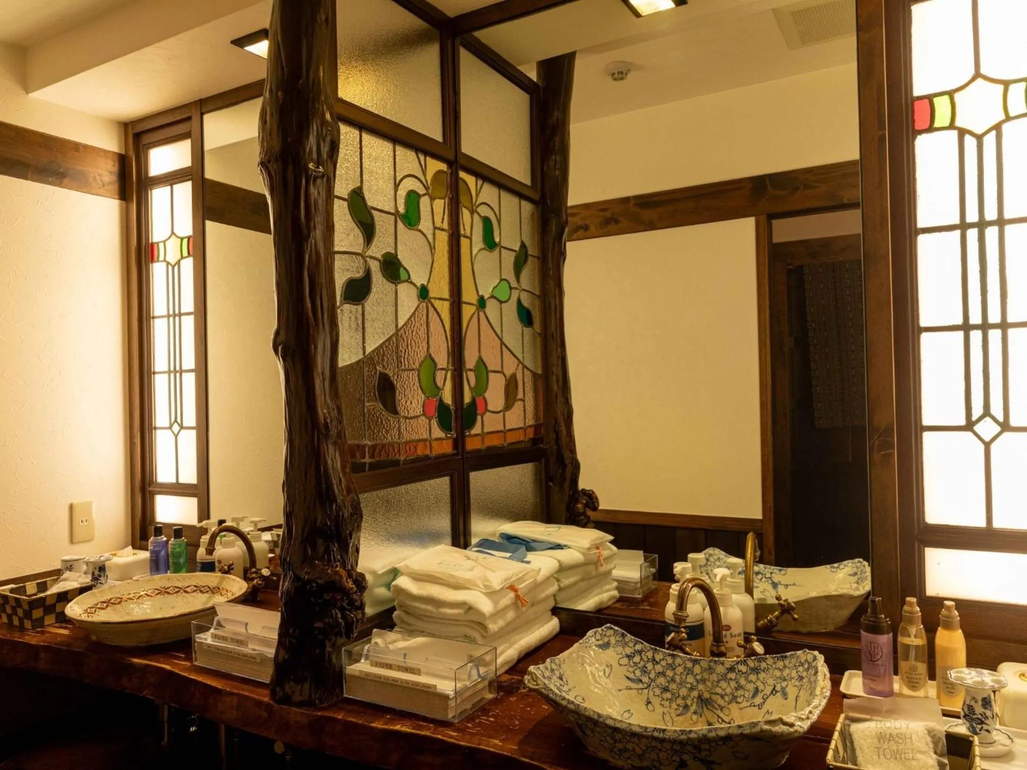 Photo of the whole room in Sasara