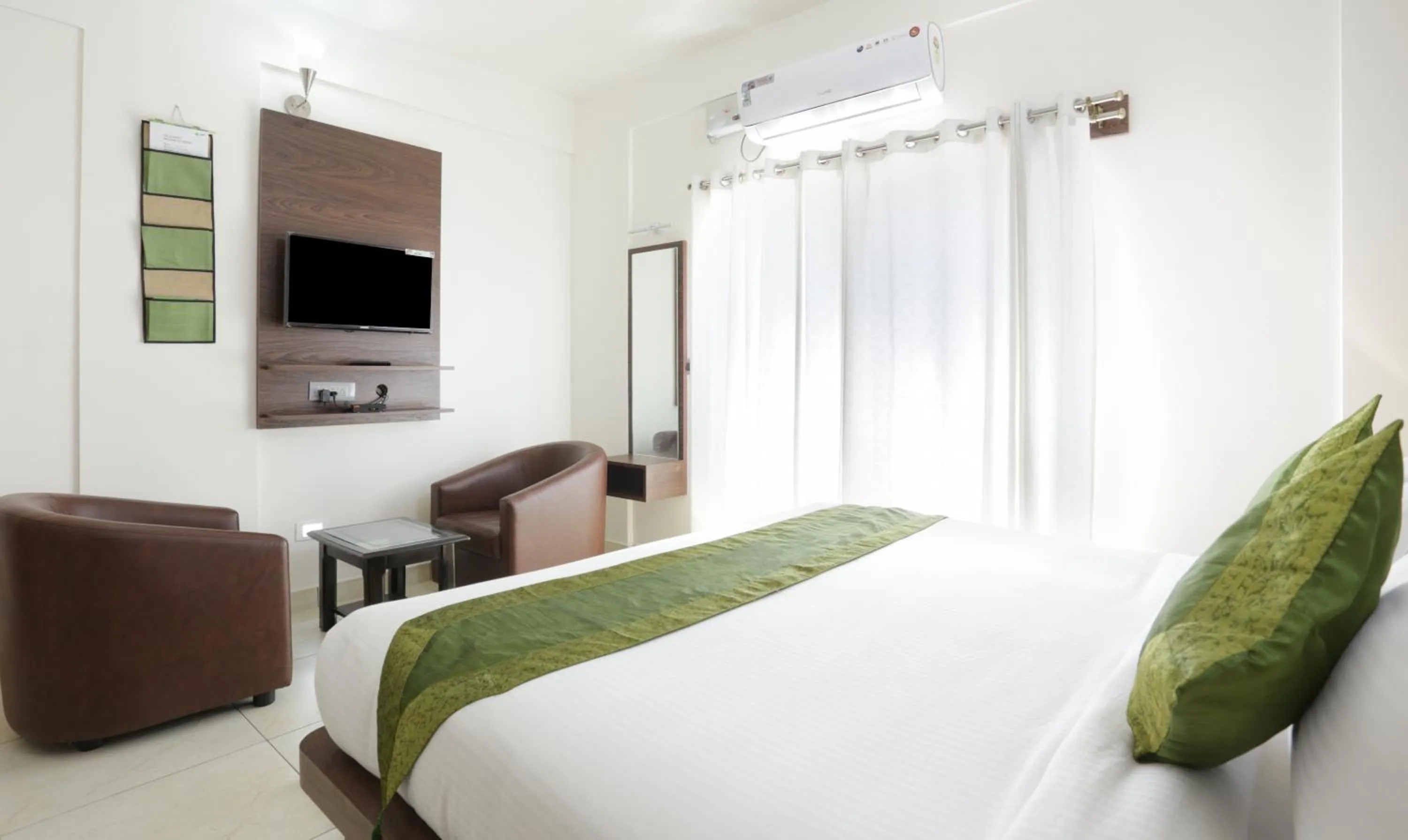 Bedroom, Bed in Treebo Sandpipers Kushalnagar