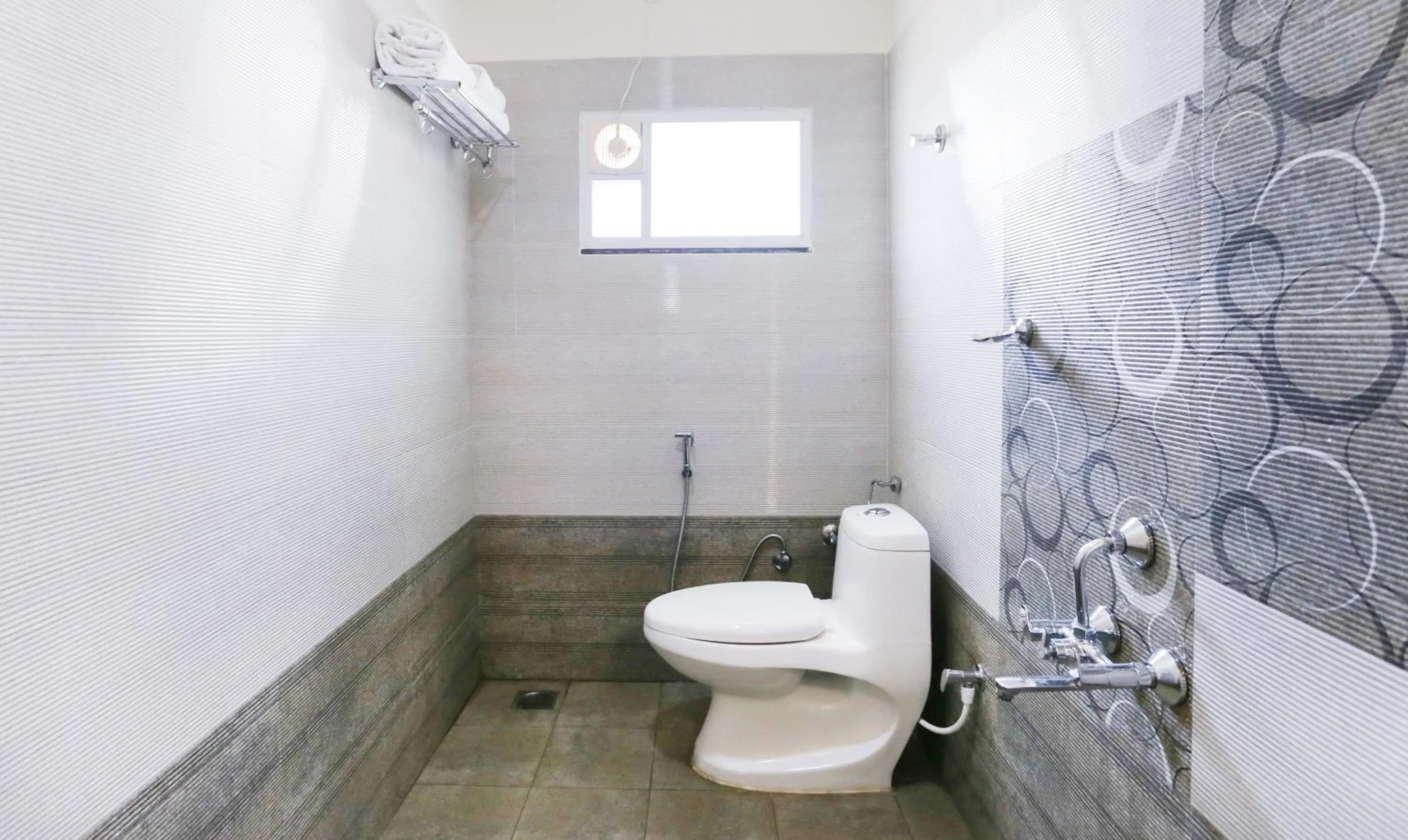 Bathroom in Treebo Sandpipers Kushalnagar