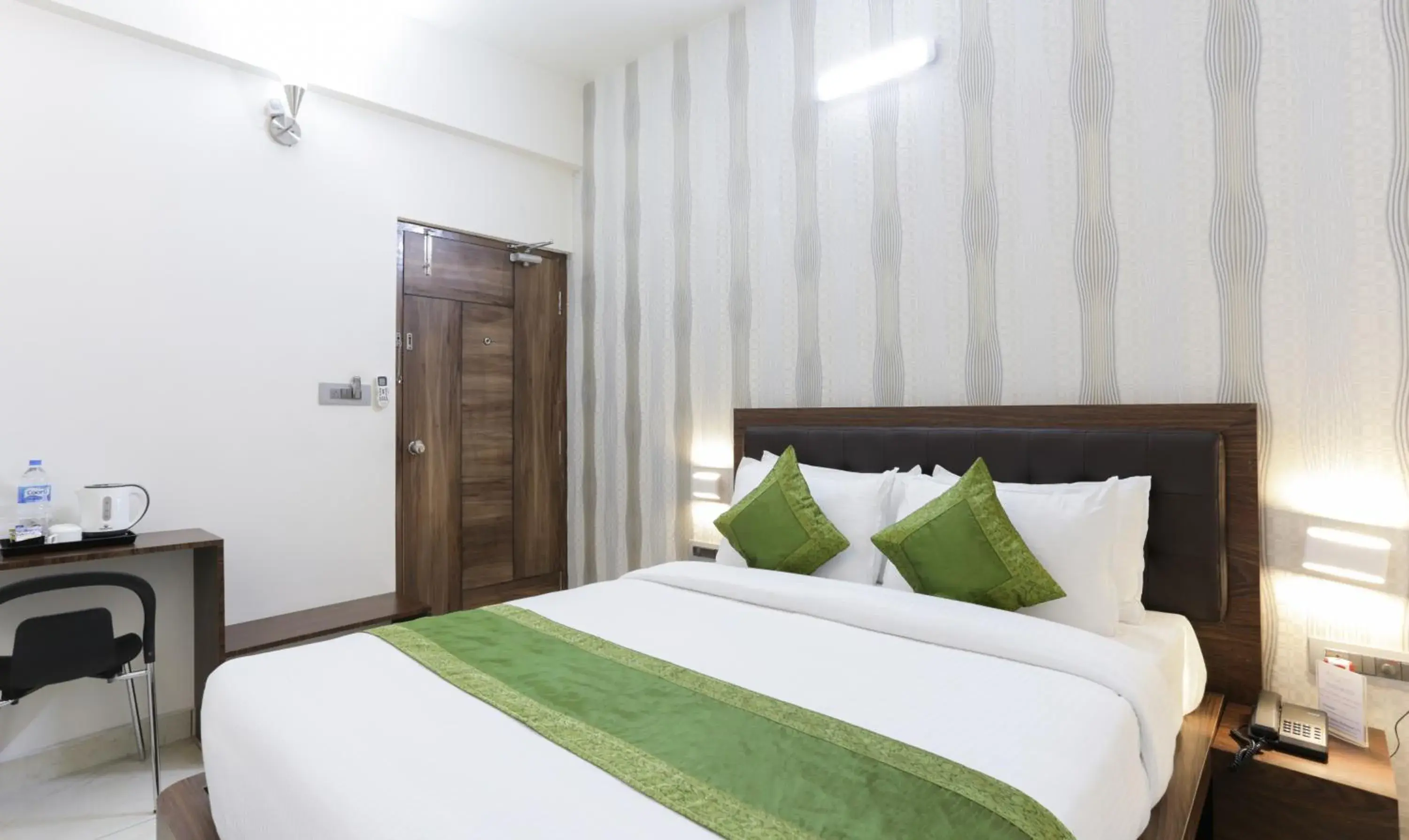 Bedroom, Bed in Treebo Sandpipers Kushalnagar Bedroom, Bed in Treebo Sandpipers Kushalnagar