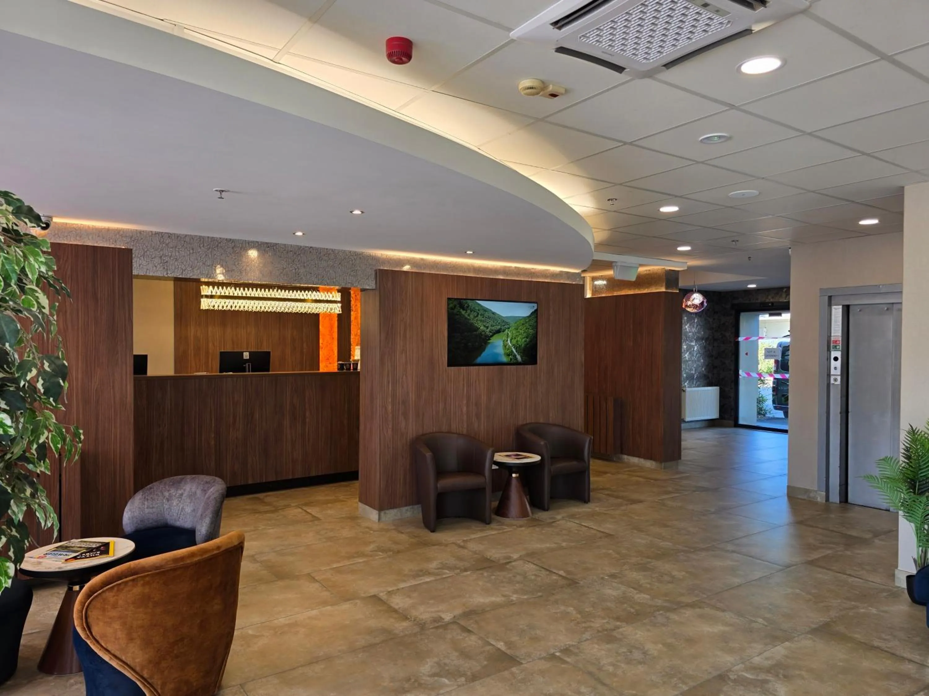 Lobby or reception in Canada Hotel Budapest