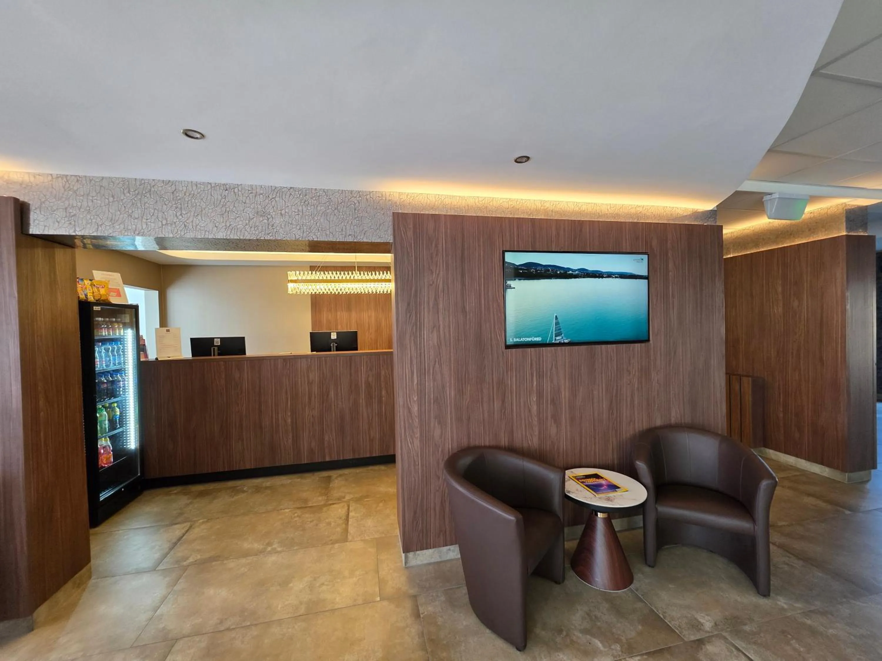 Lobby or reception in Canada Hotel Budapest