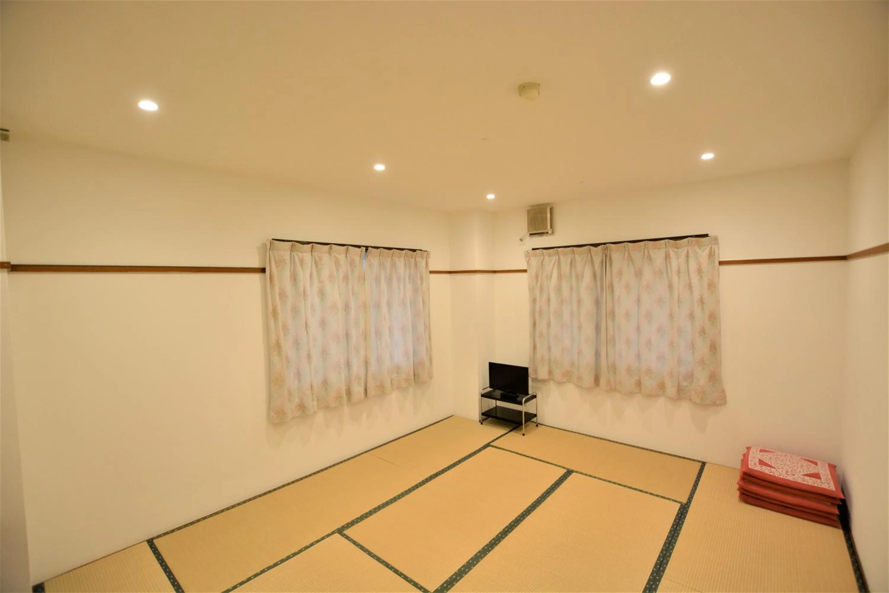 Photo of the whole room in Kagura Mitsumata Cottage