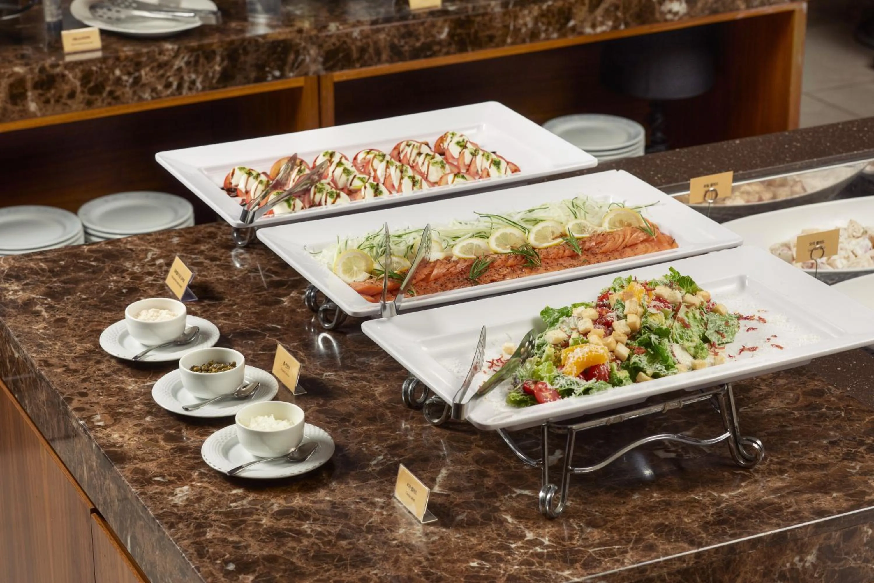 Restaurant/places to eat in Seoul Riviera Hotel