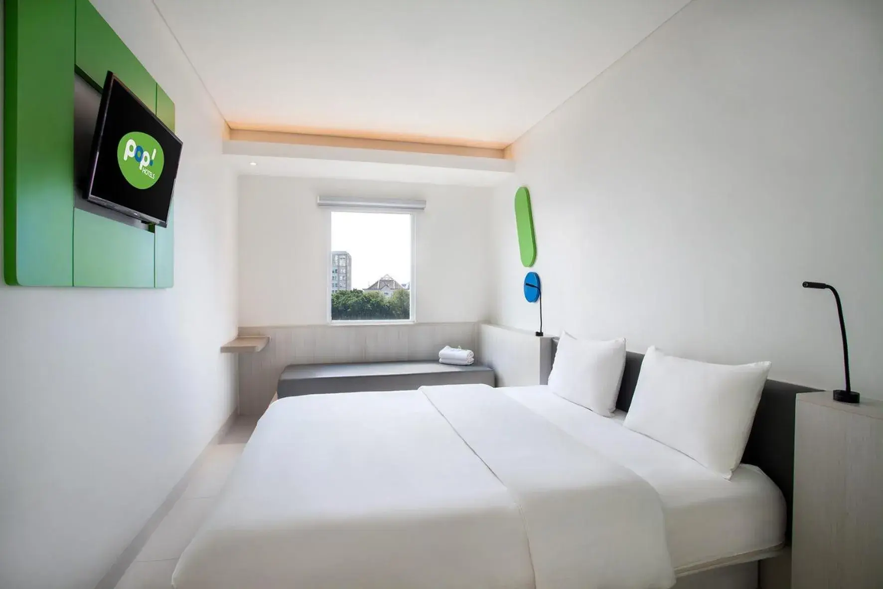 POP! Double or Twin Room in POP! Hotel Pemuda Semarang POP! Double or Twin Room in POP! Hotel Pemuda Semarang