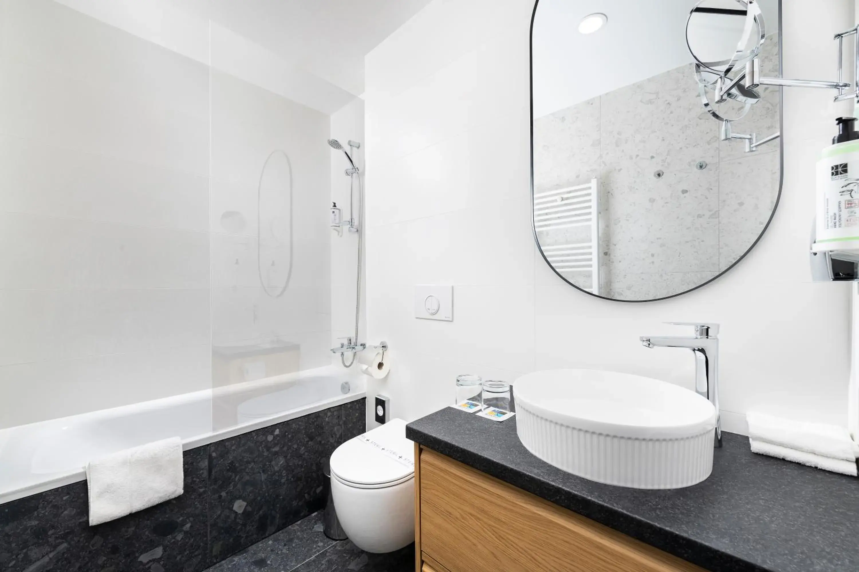 Bathroom in Bo18 Hotel Superior Bathroom in Bo18 Hotel Superior