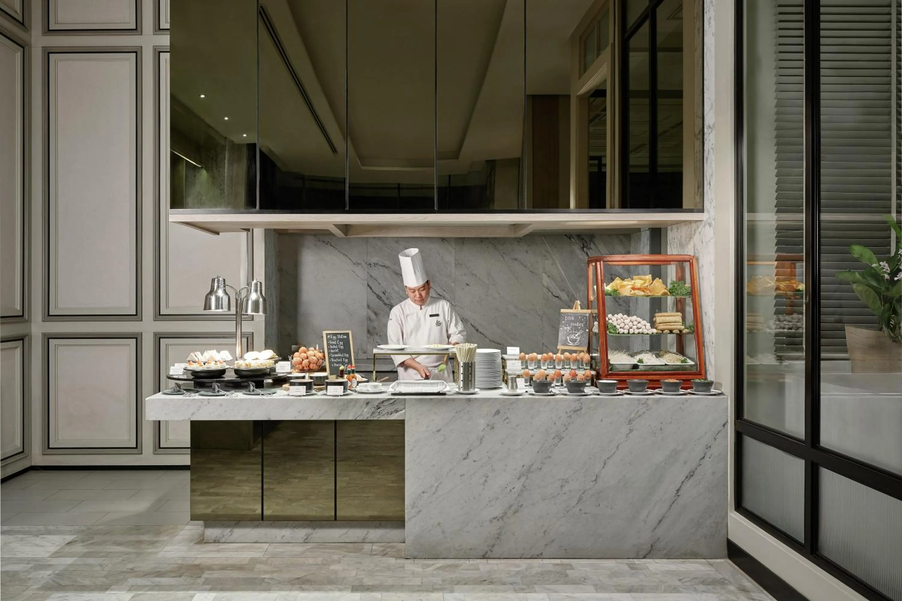 Restaurant/places to eat in The Park Nine Hotel Suvarnabhumi - Free BKK Airport Shuttle