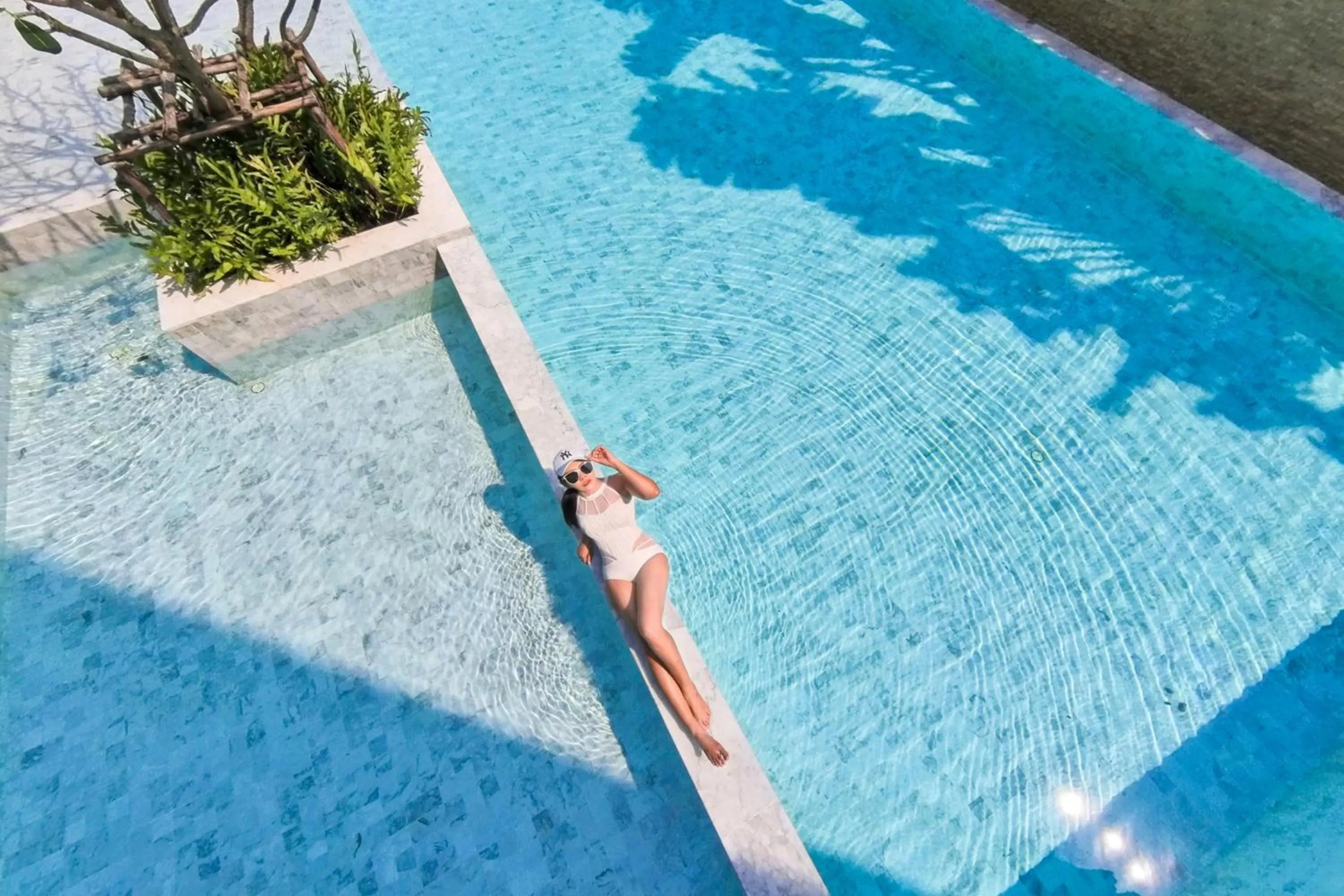 Swimming pool in The Park Nine Hotel Suvarnabhumi - Free BKK Airport Shuttle