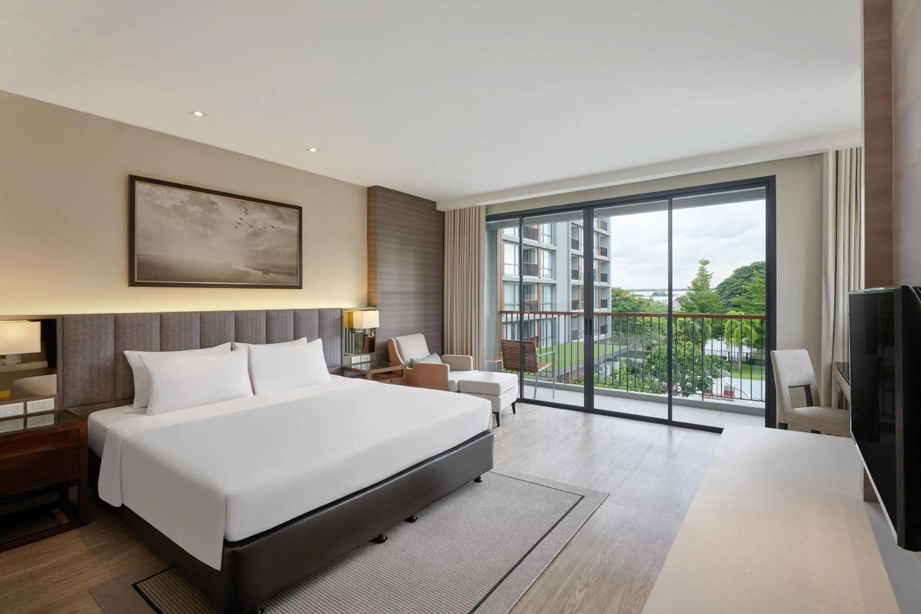 Bed in The Park Nine Hotel Suvarnabhumi - Free BKK Airport Shuttle