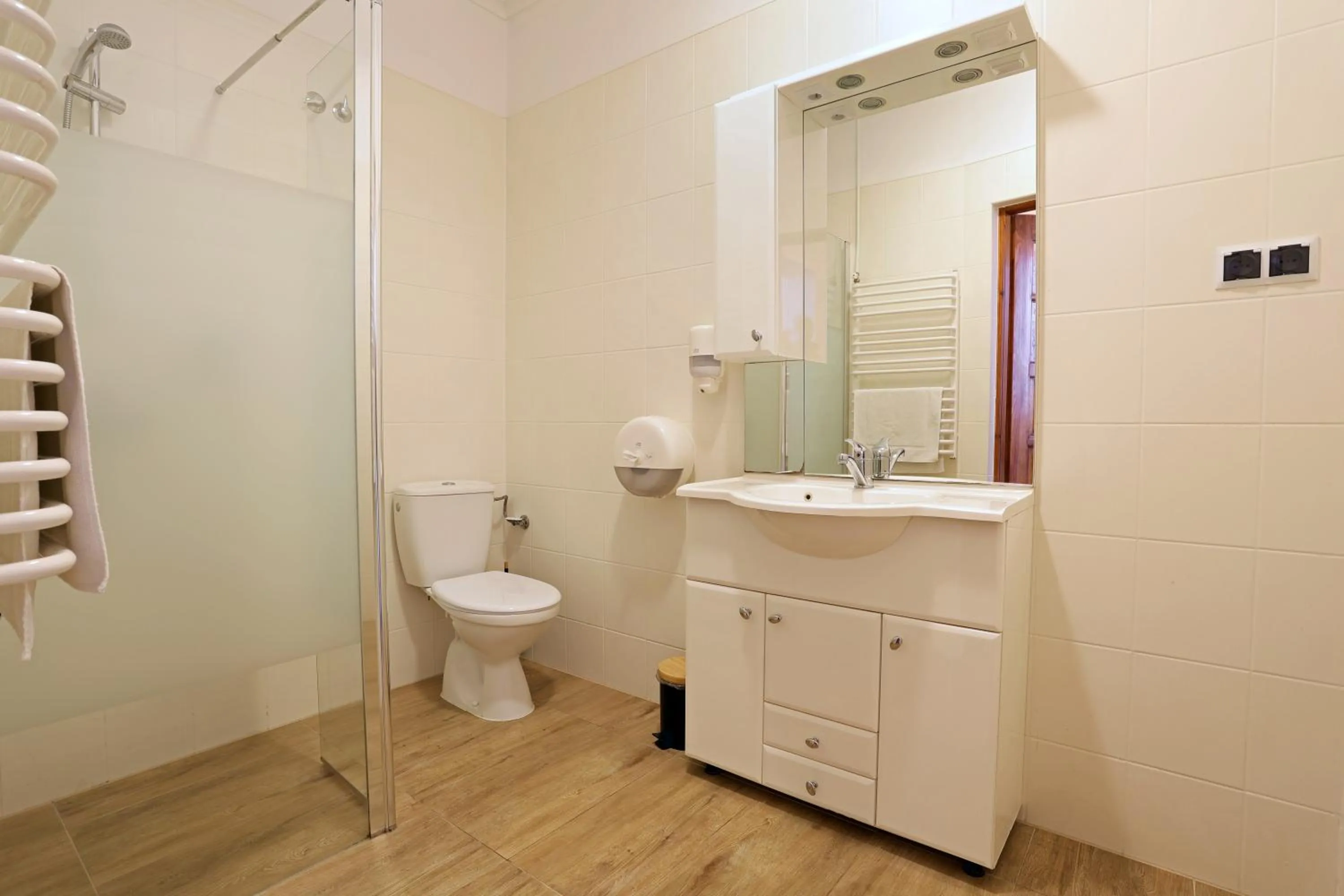 Restauracja Noclegi Ruczaj