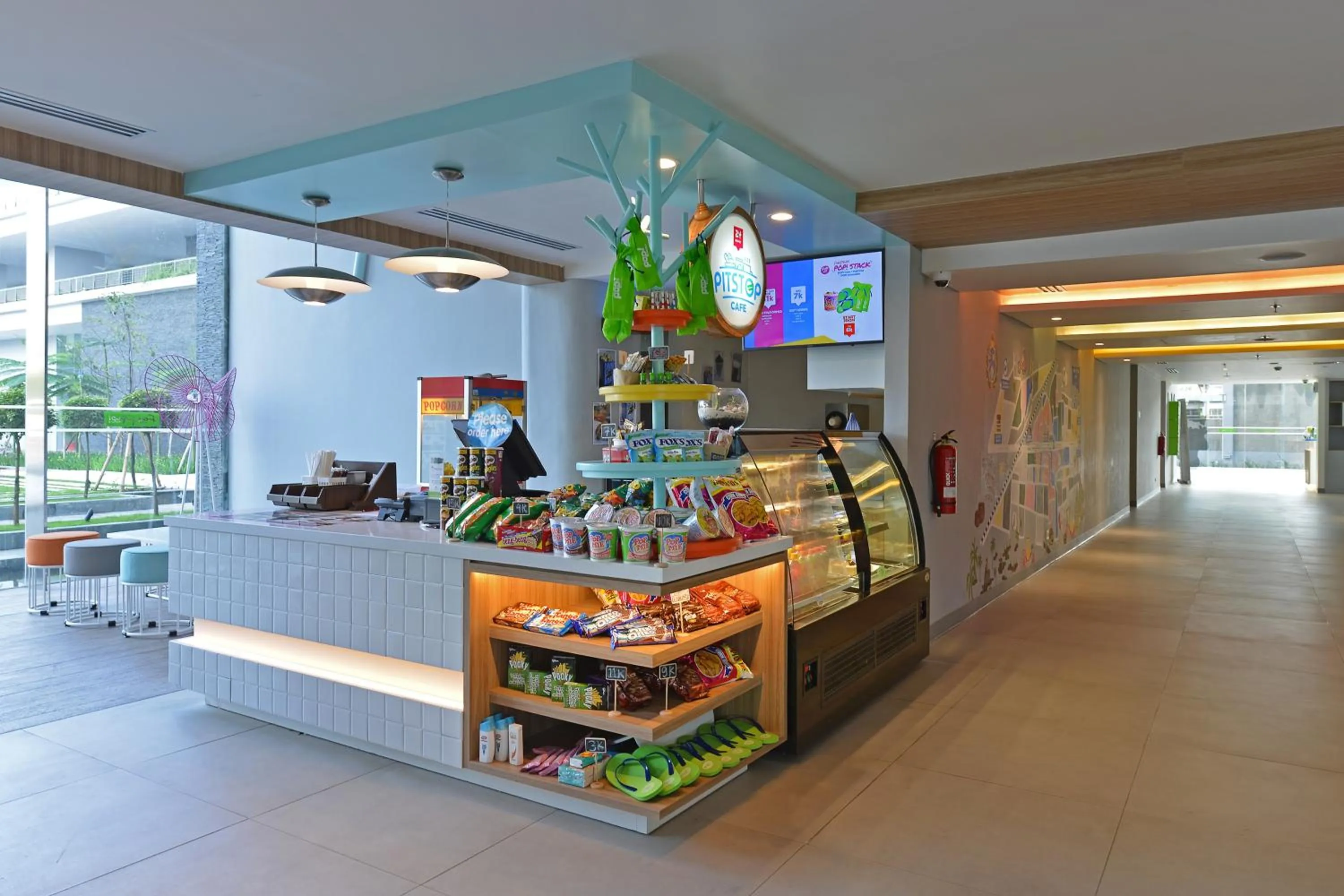 Restaurant/places to eat in POP! Hotel Solo