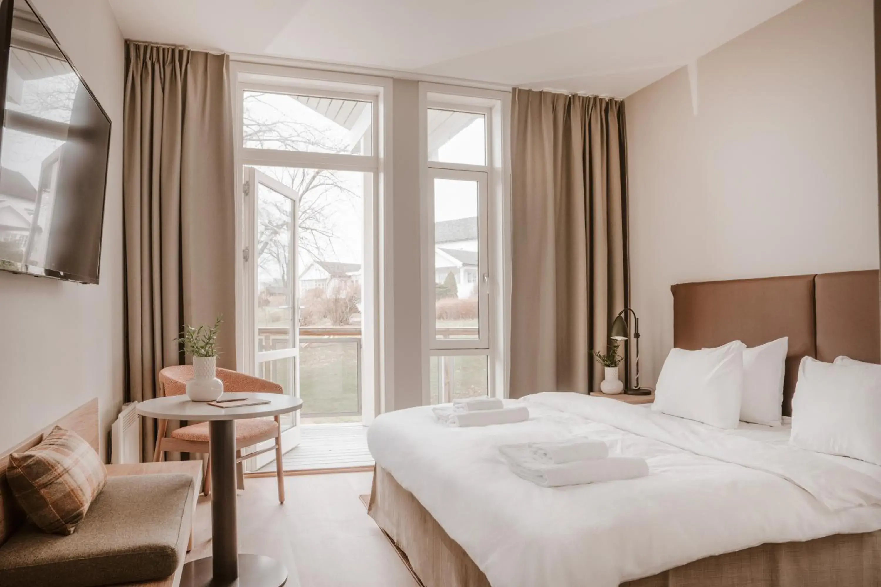 Double Room with Balcony in Jegtvolden Fjordhotell Double Room with Balcony in Jegtvolden Fjordhotell