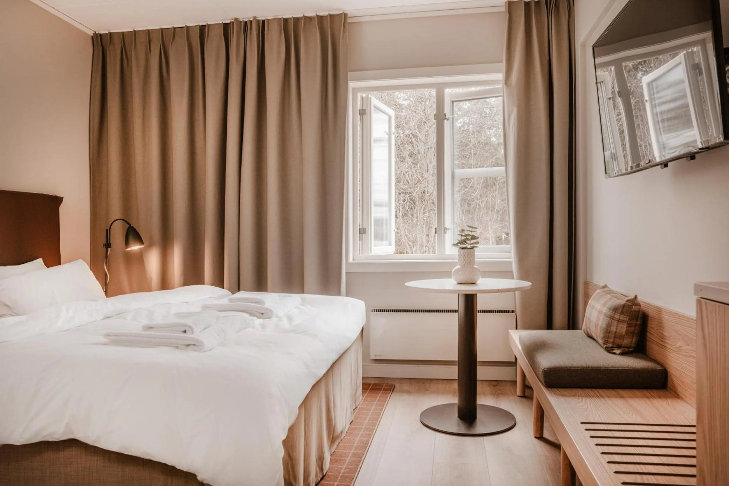 Bed in Jegtvolden Fjordhotell