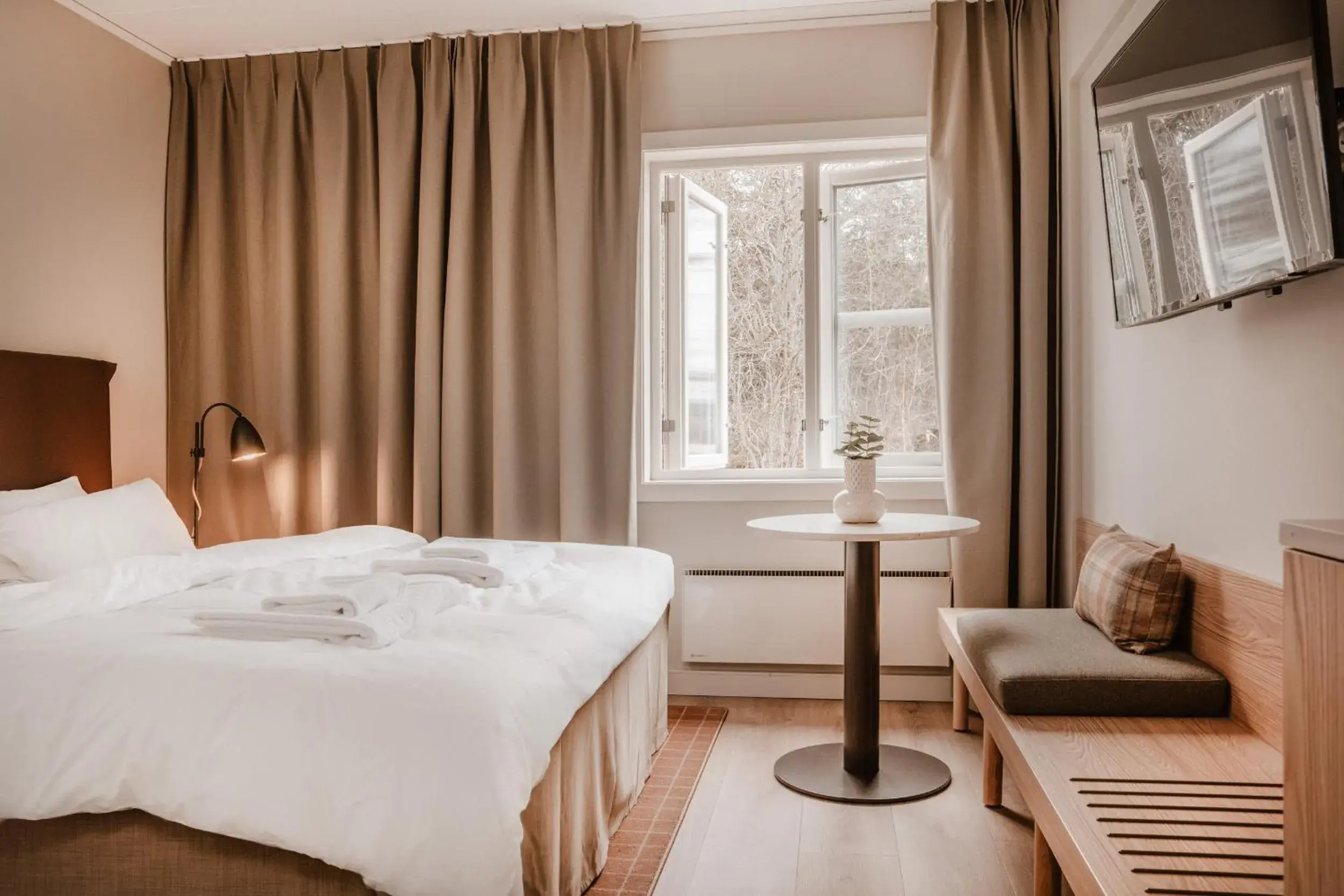 Standard Double Room in Jegtvolden Fjordhotell Standard Double Room in Jegtvolden Fjordhotell