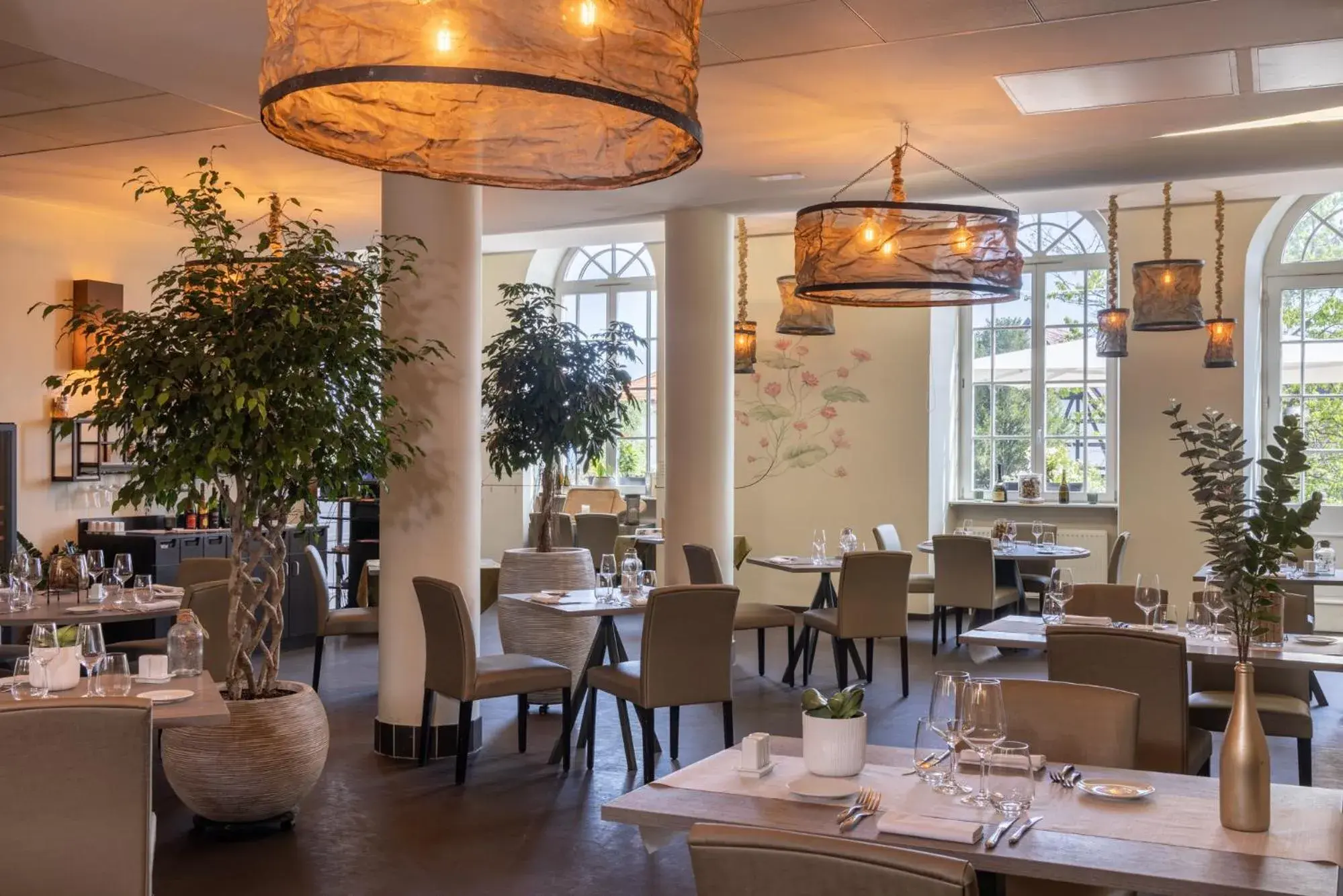 Restaurant/places to eat in Hôtel Val-Vignes Colmar Haut-Koenigsbourg, The Originals Relais Restaurant/places to eat in Hôtel Val-Vignes Colmar Haut-Koenigsbourg, The Originals Relais