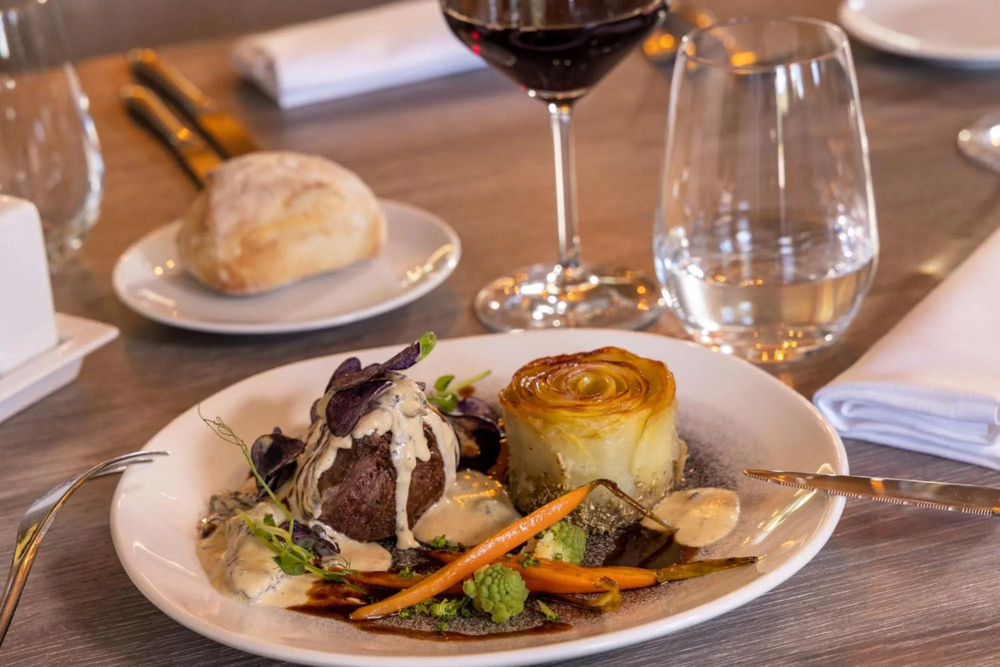 Restaurant/places to eat in Hôtel Val-Vignes Colmar Haut-Koenigsbourg, The Originals Relais