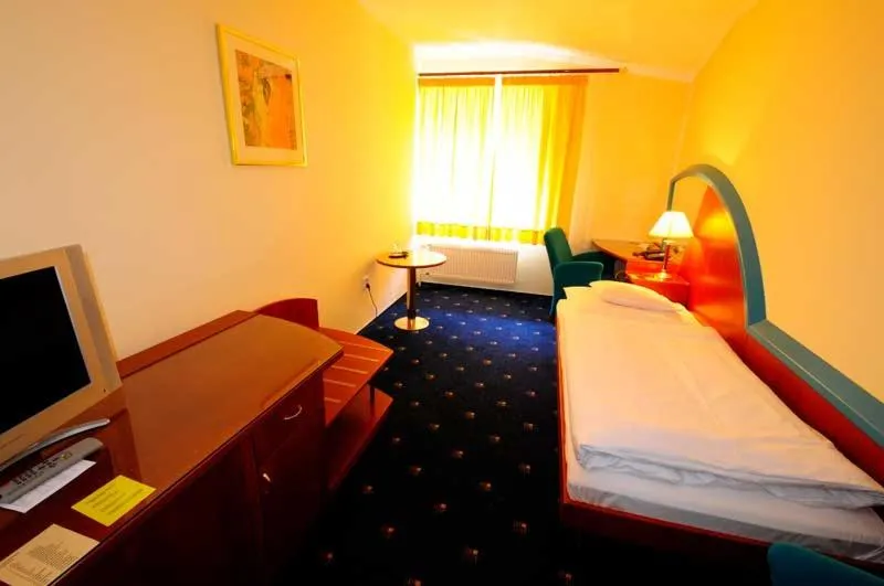 Hotel Eroplán