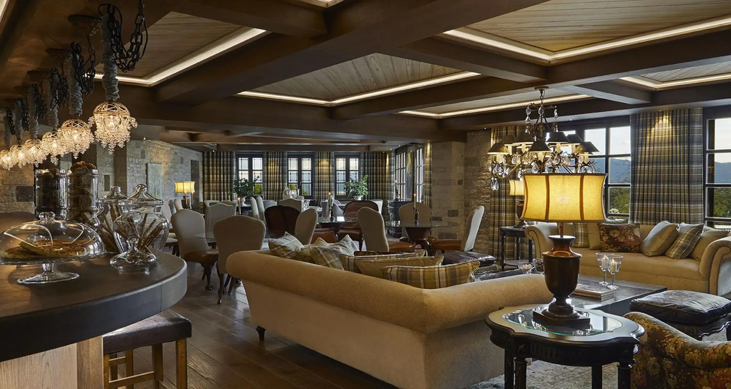 Food and drinks in MounTrace Suites & SPA Food and drinks in MounTrace Suites & SPA