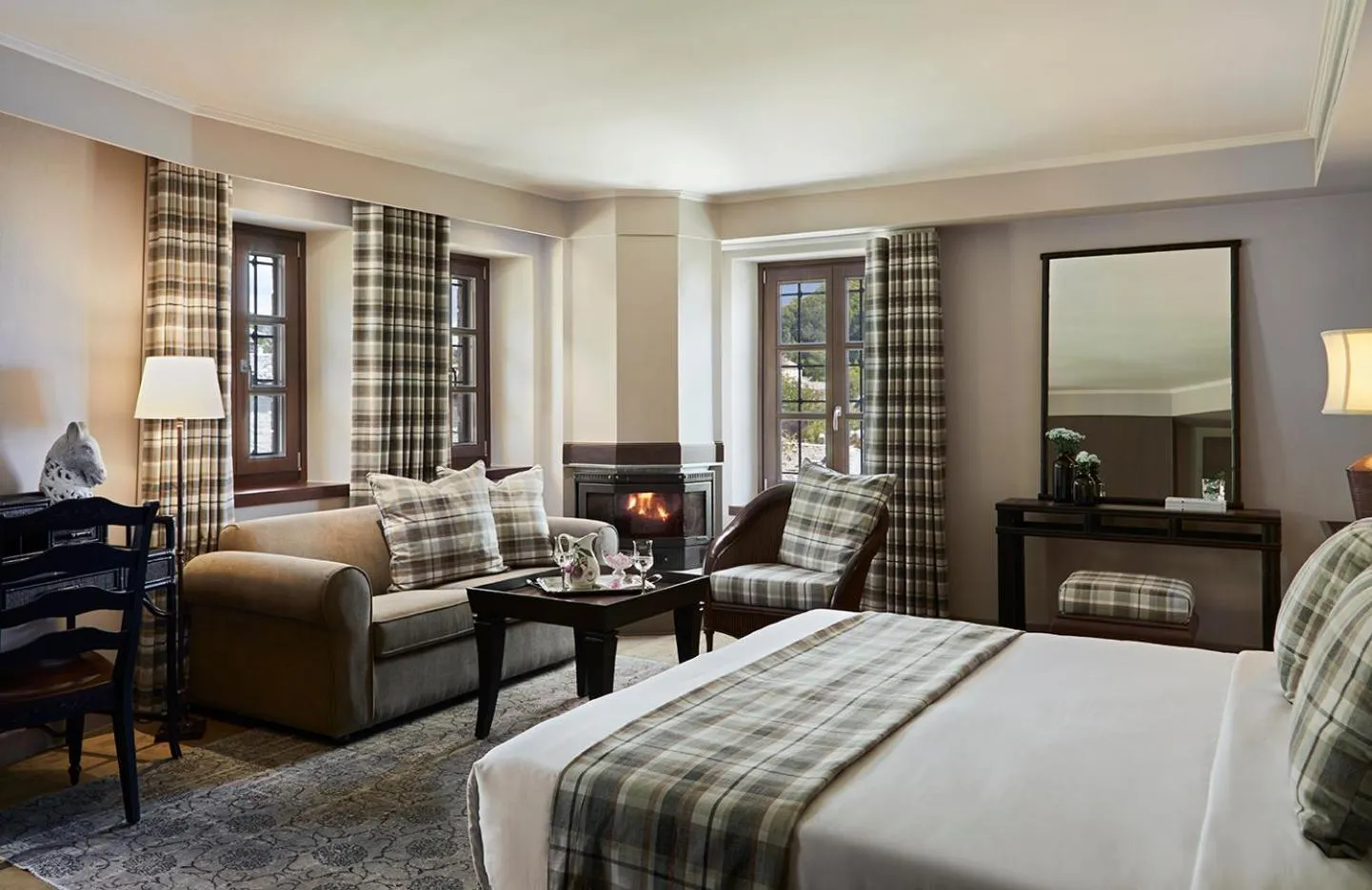 Bedroom, Bed in MounTrace Suites & SPA