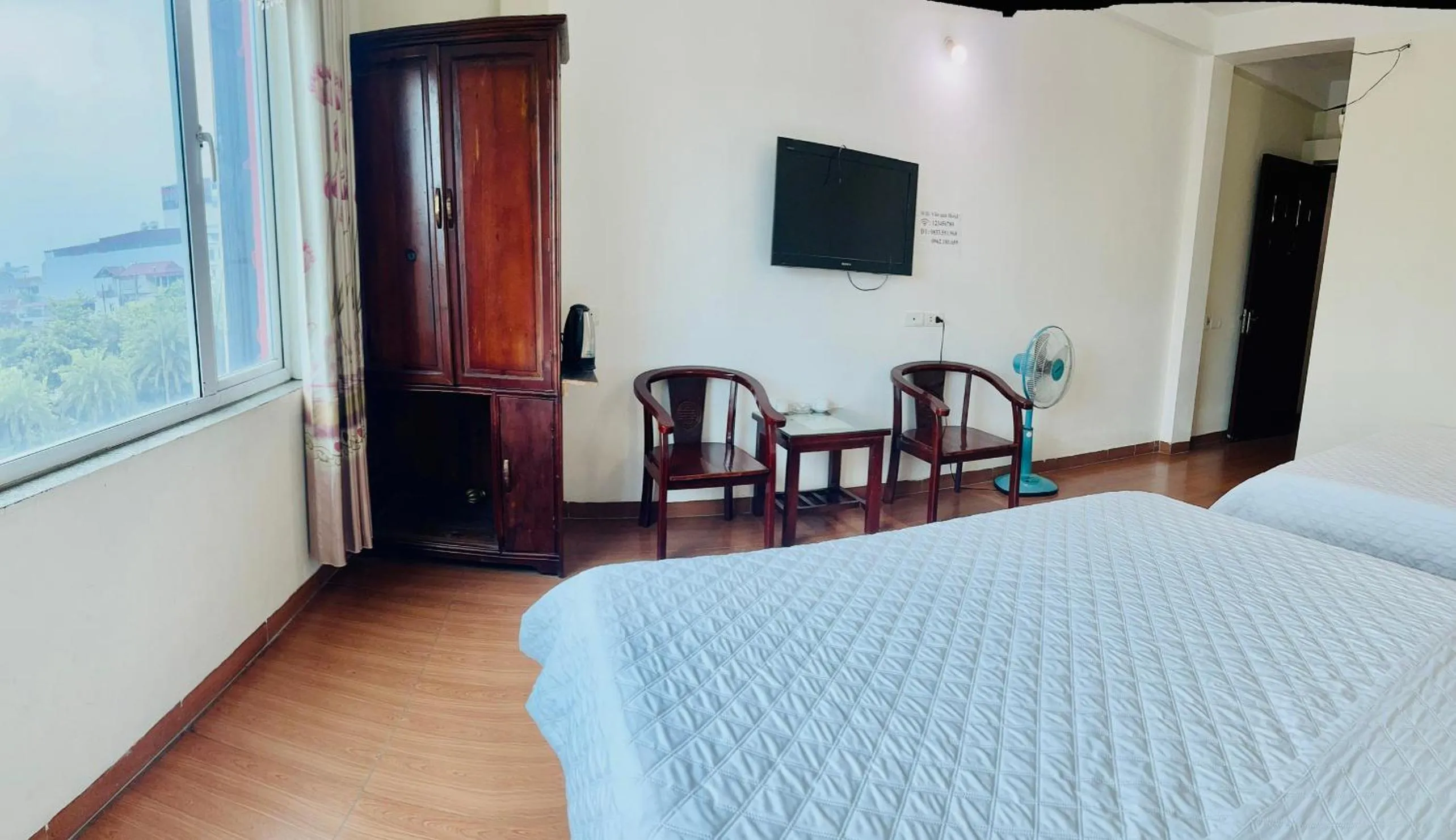 Bedroom, Bed in Van Anh Hotel