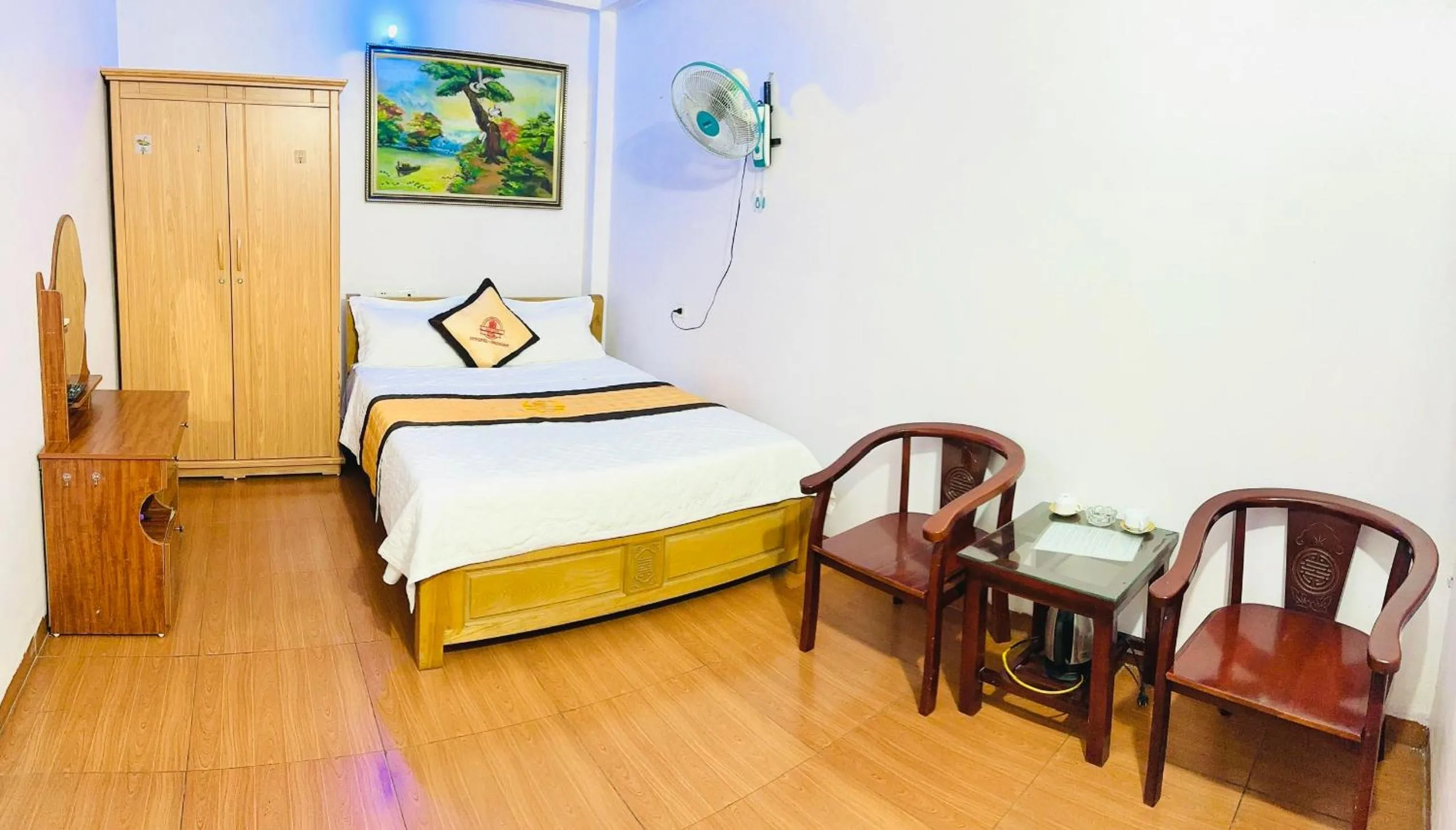 Bed in Van Anh Hotel