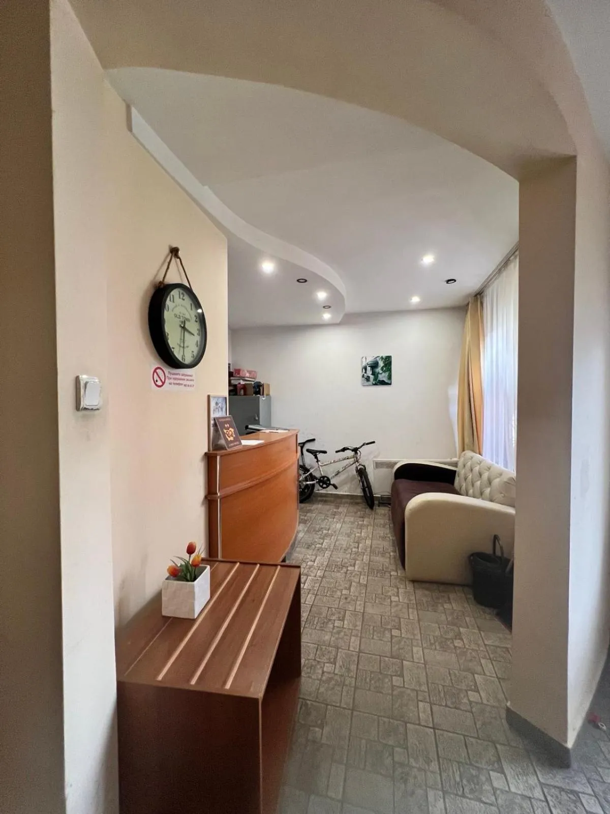 Family Hotel Square