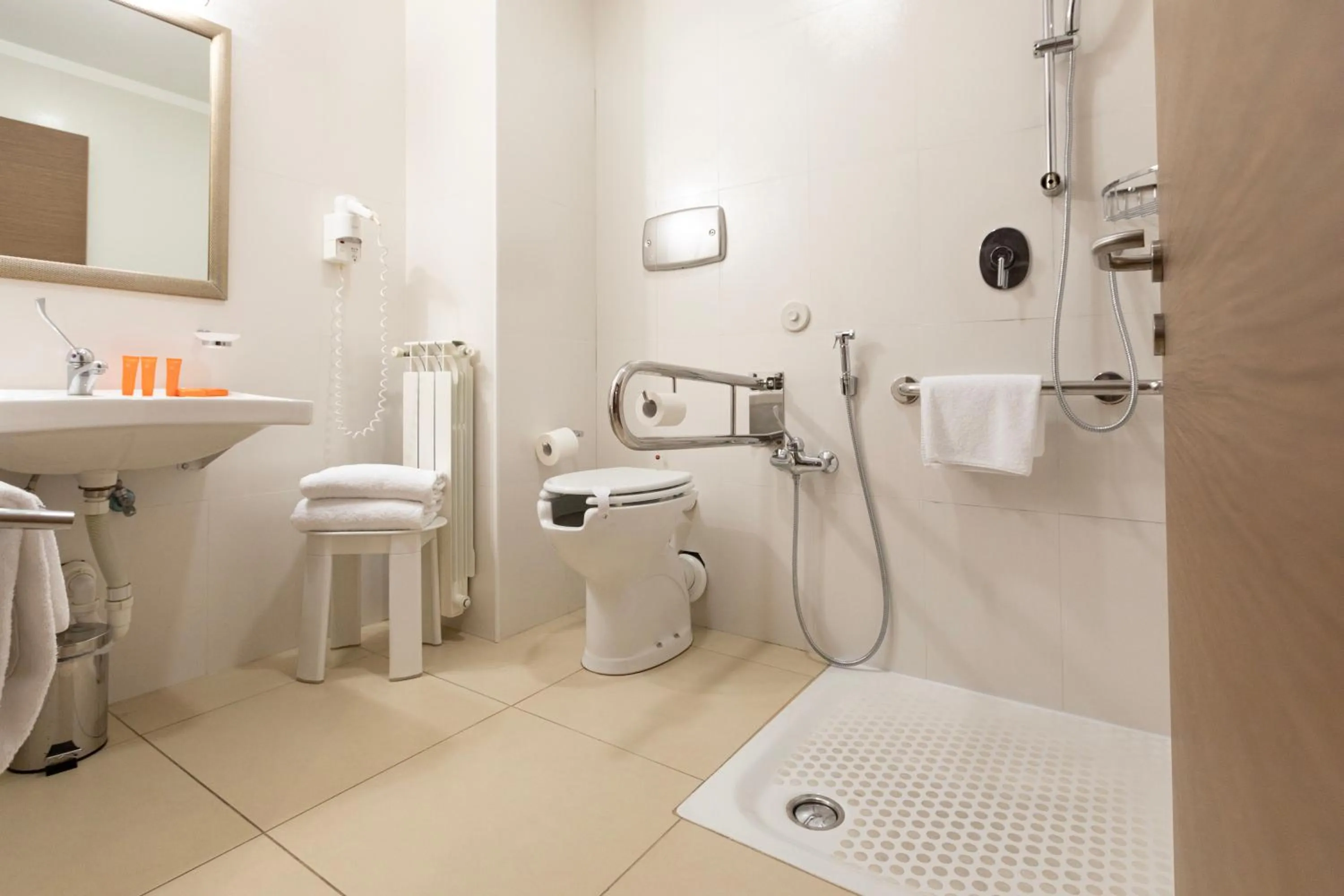 Bathroom in Hotel Tiber Rooftop & Wellness