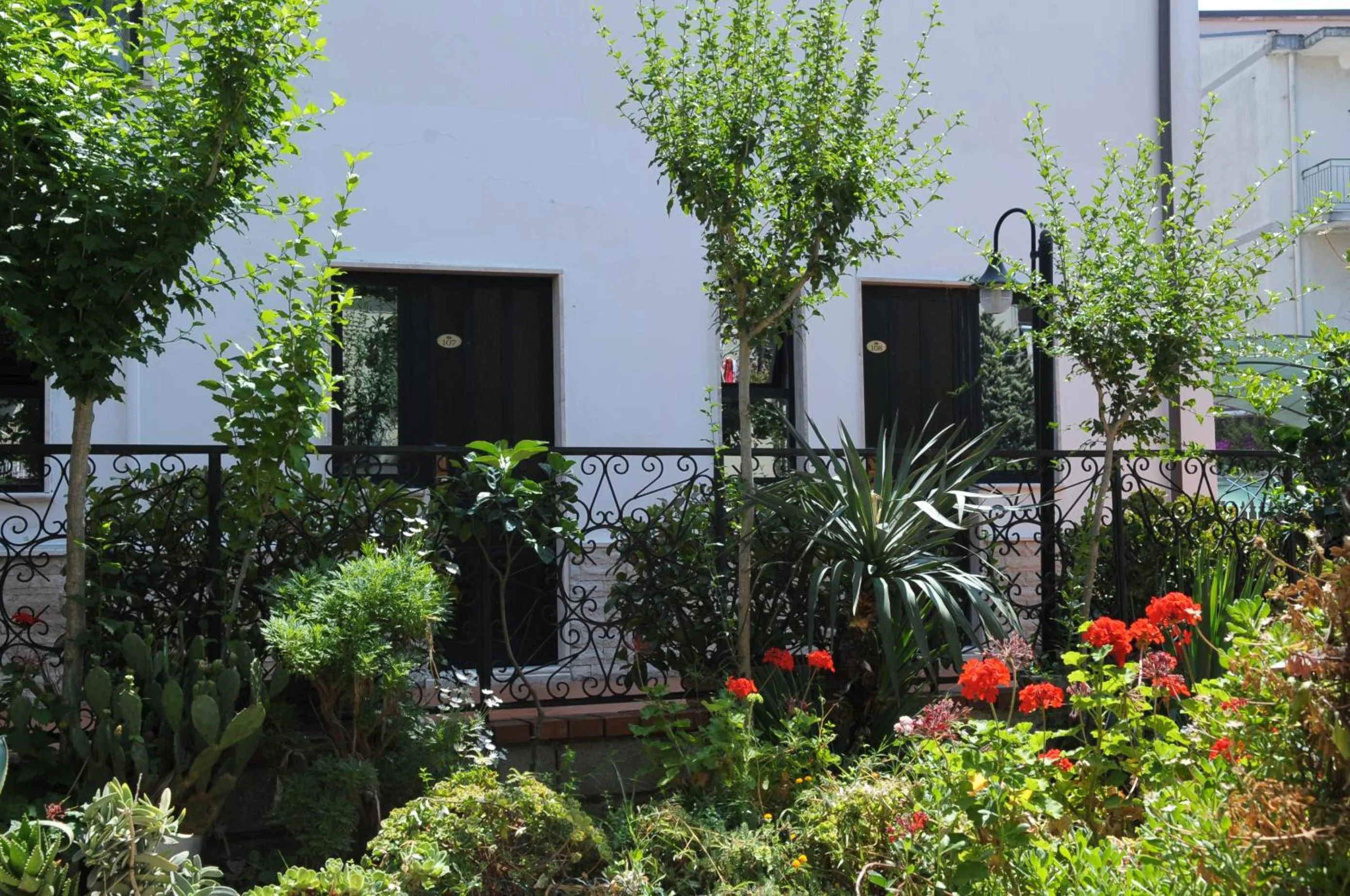 Facade/entrance in Hotel La Sorgente HS