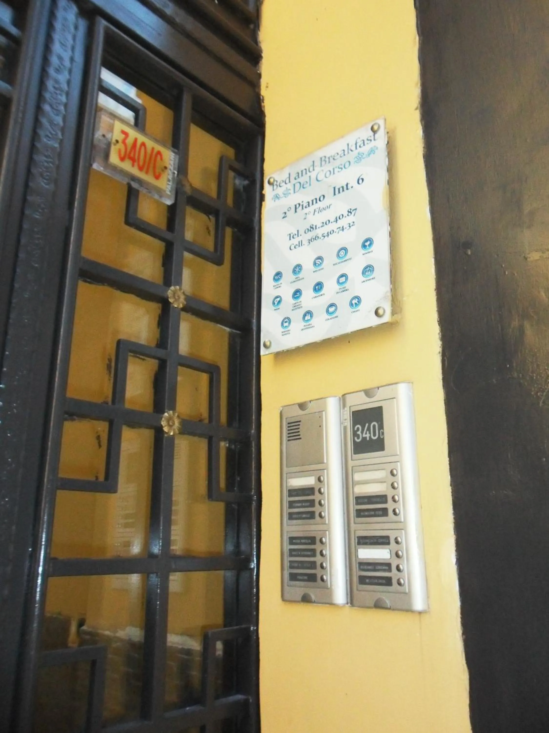 Facade/entrance in B&B Del Corso