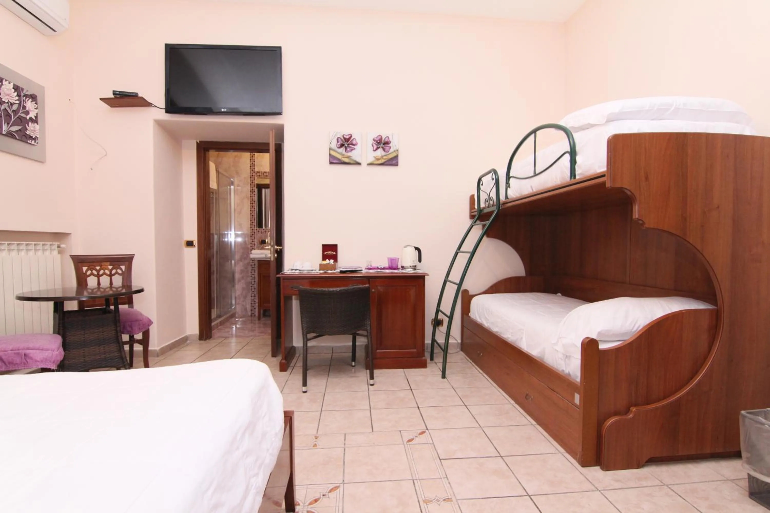 Bed in B&B Del Corso