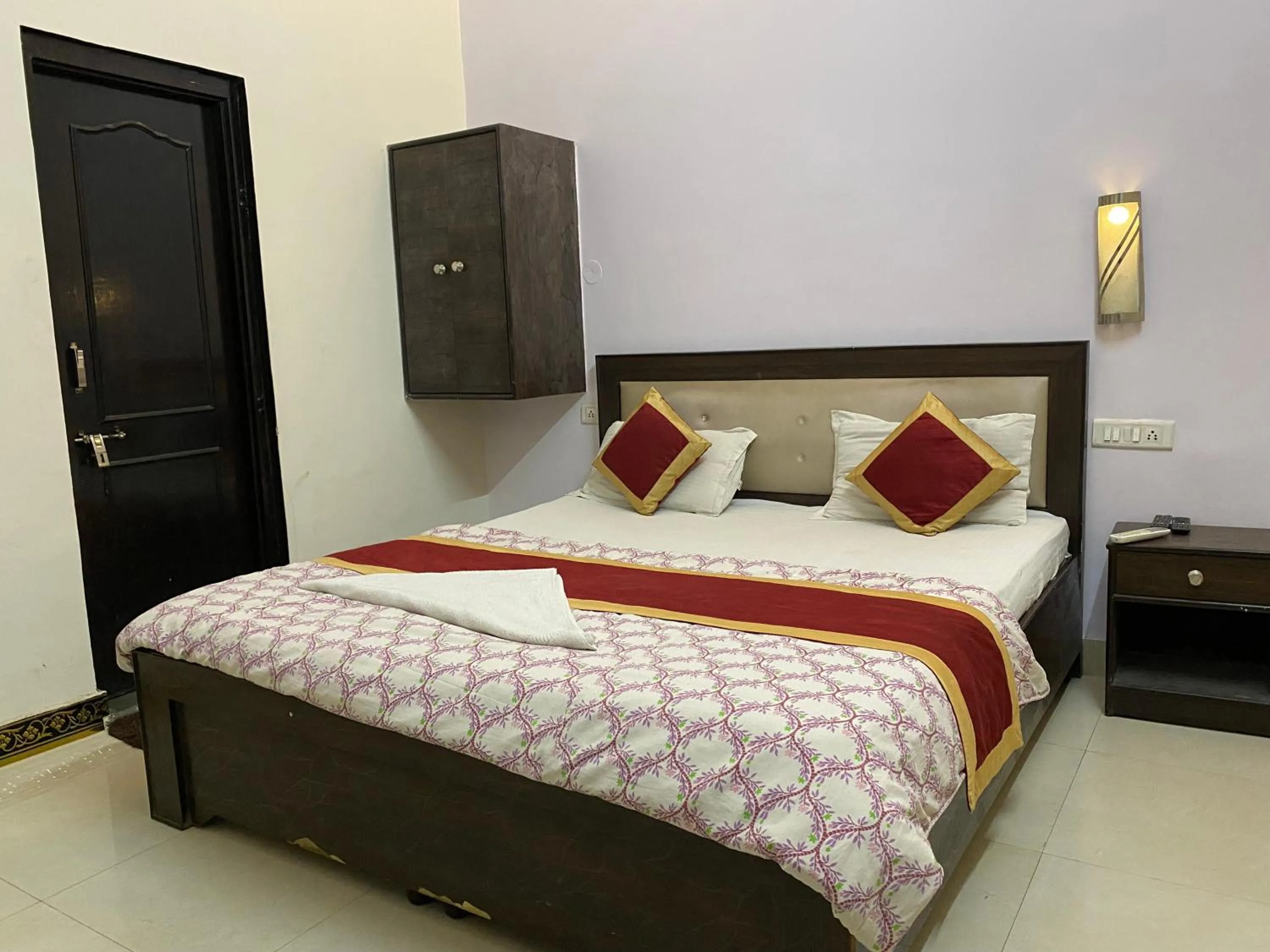 Bedroom, Bed in Hotel Vacation