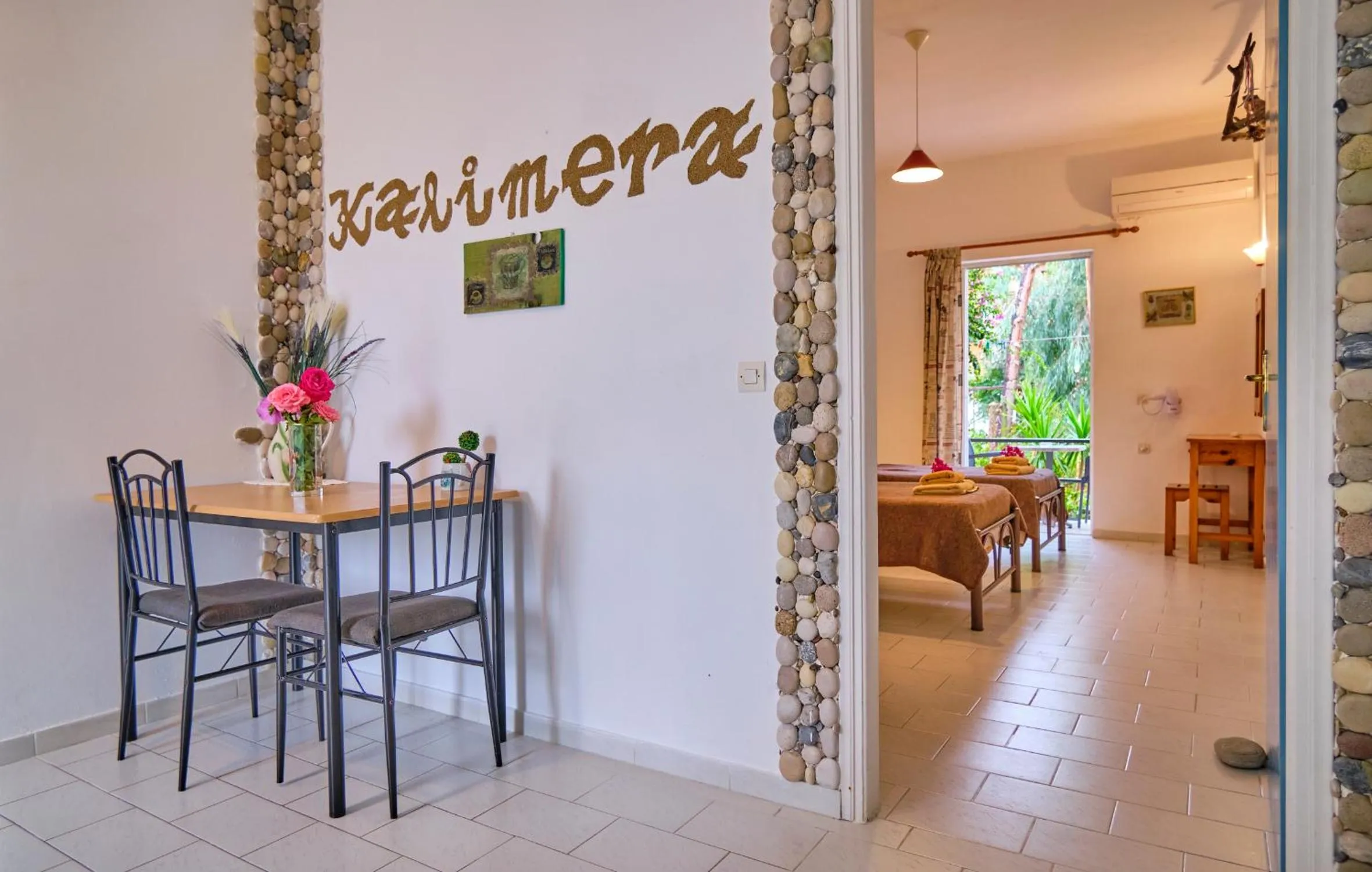 Dining area in Maro Apartments Arillas Corfu