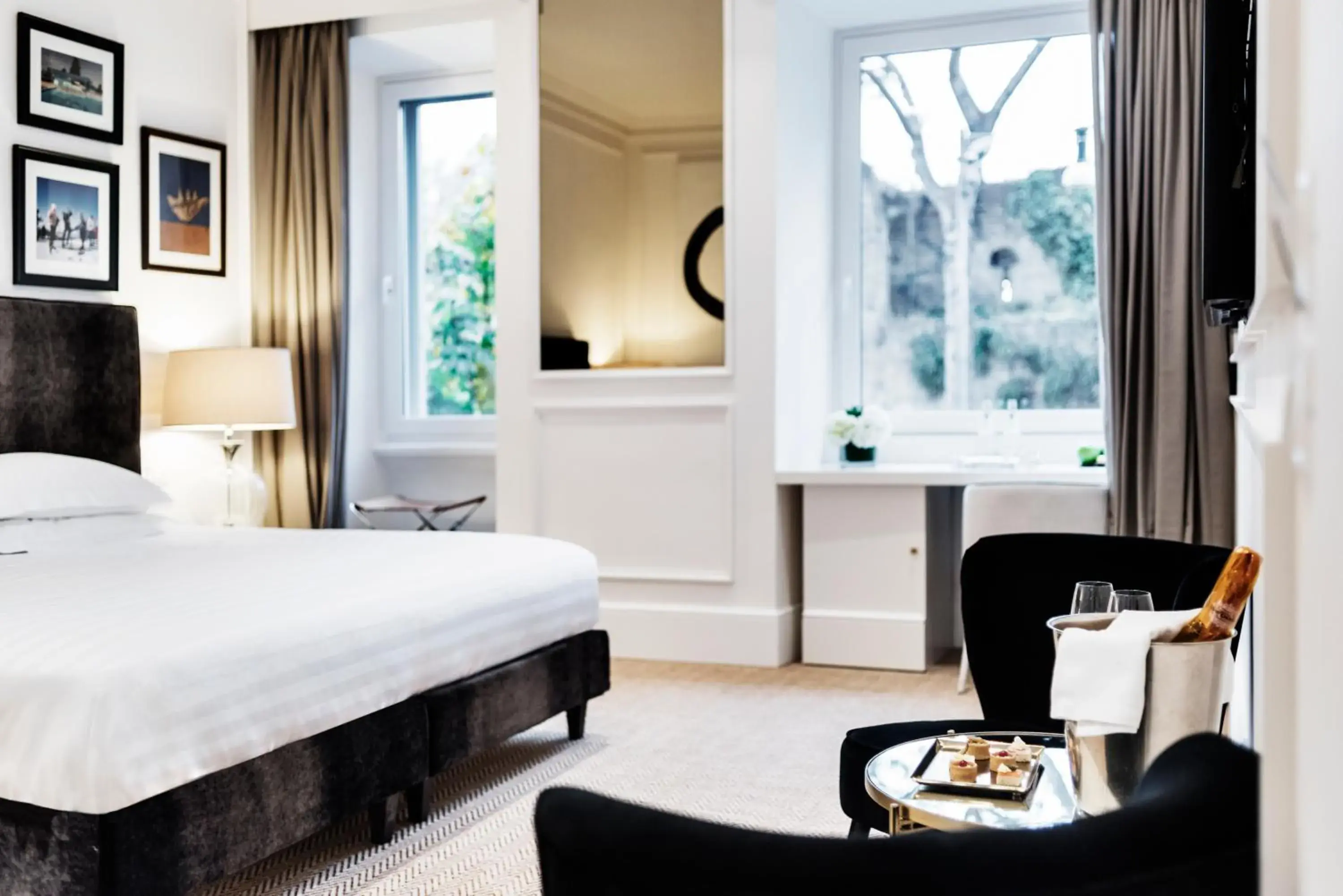 Bed in The Shire Hotel Bed in The Shire Hotel