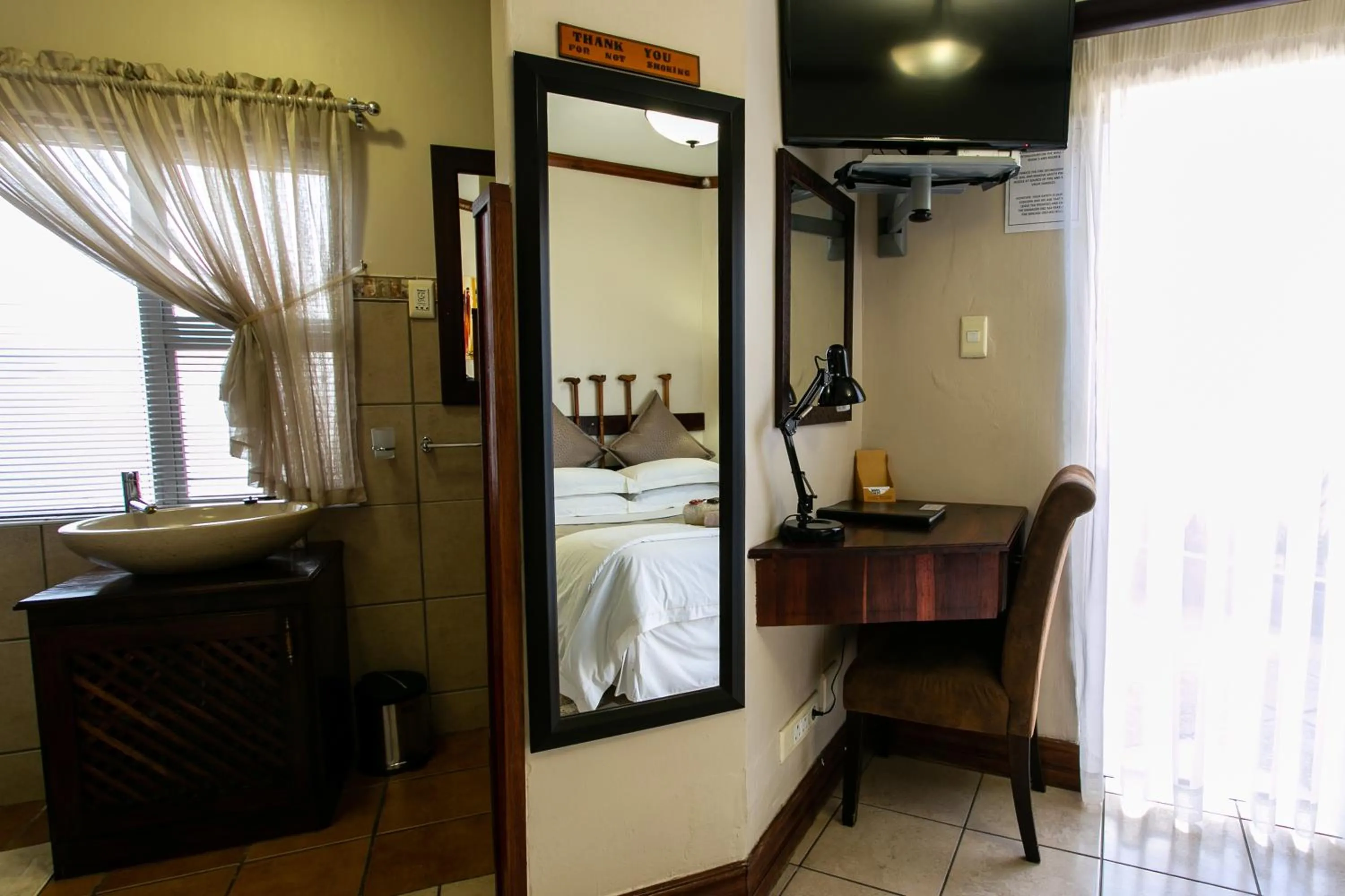 Royl Court Guesthouse