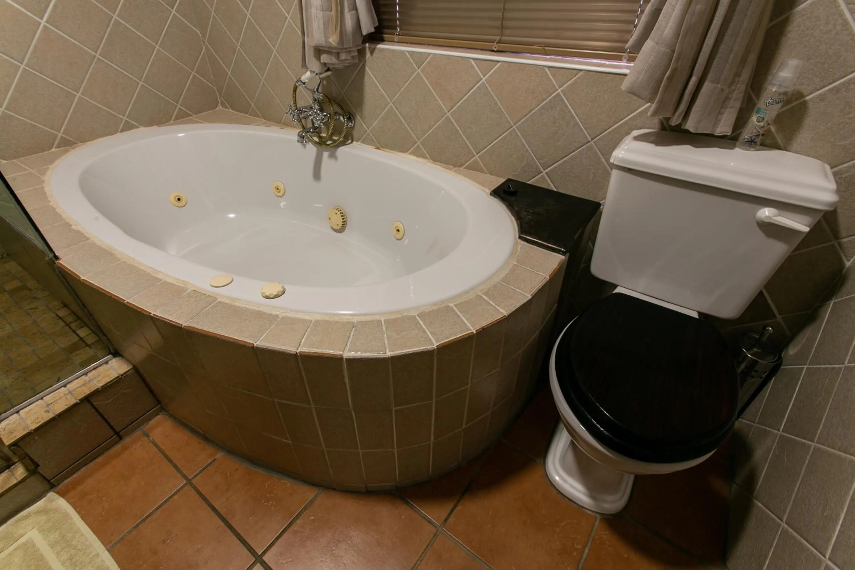 Royl Court Guesthouse