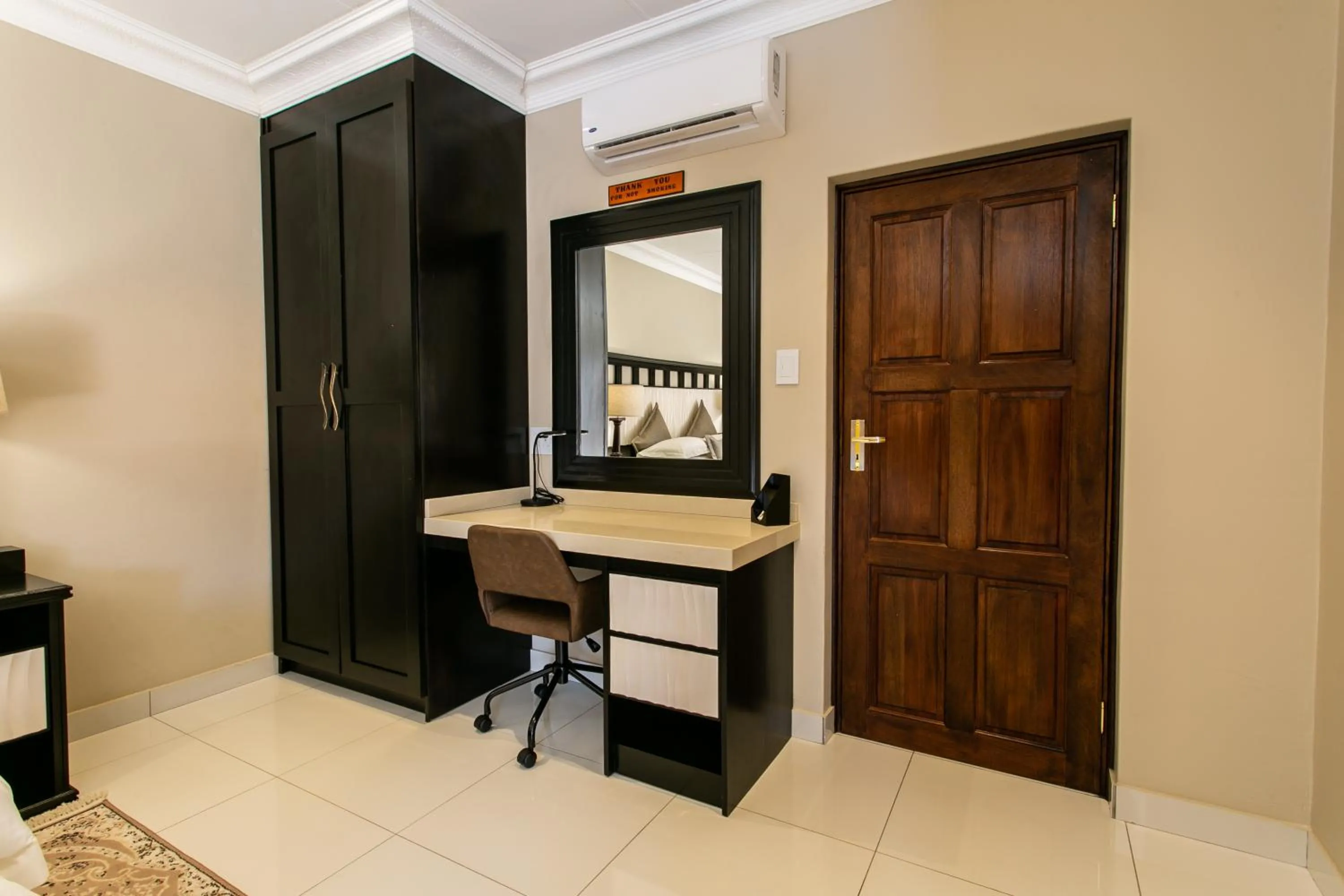 Royl Court Guesthouse