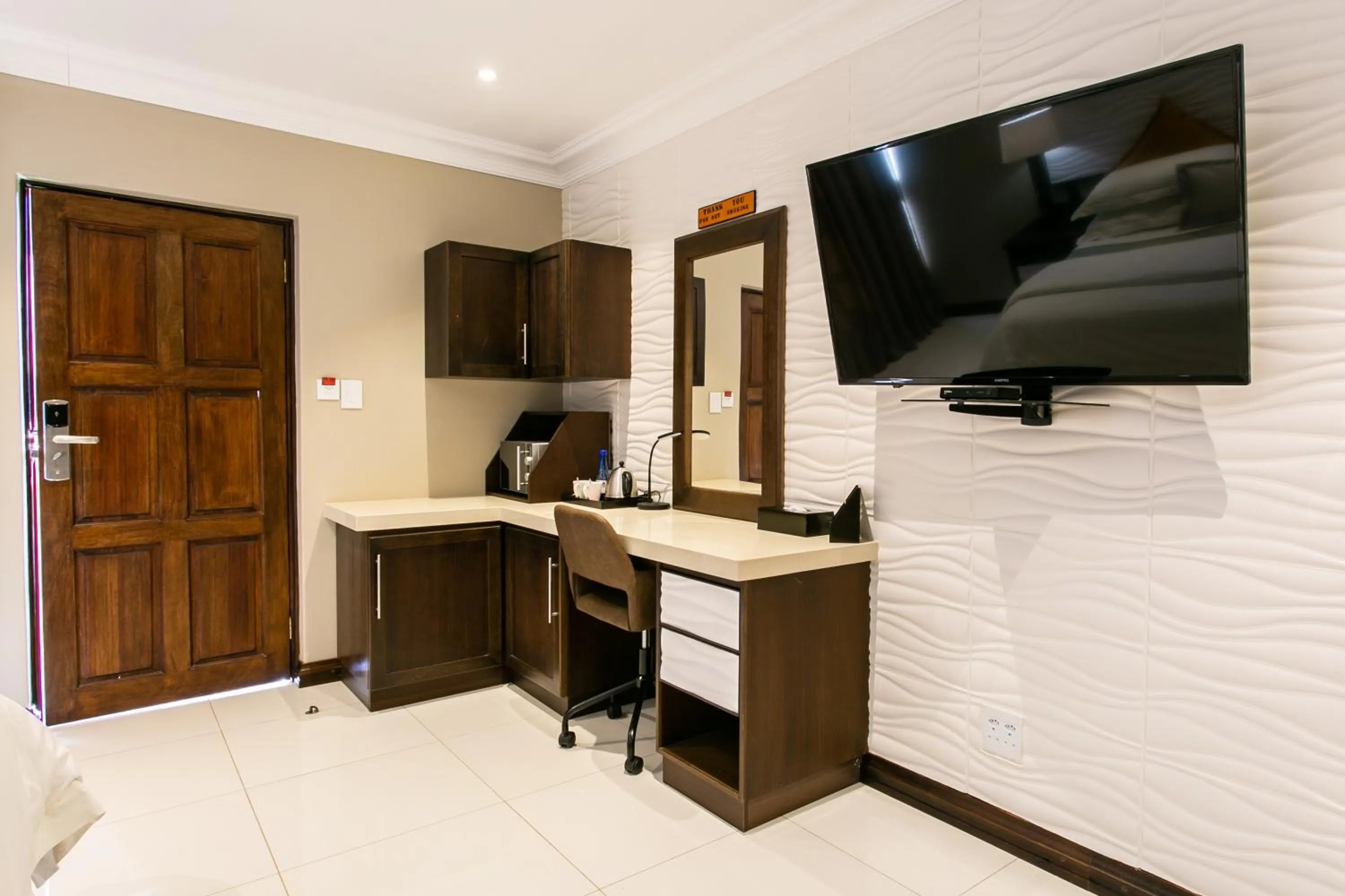Royl Court Guesthouse