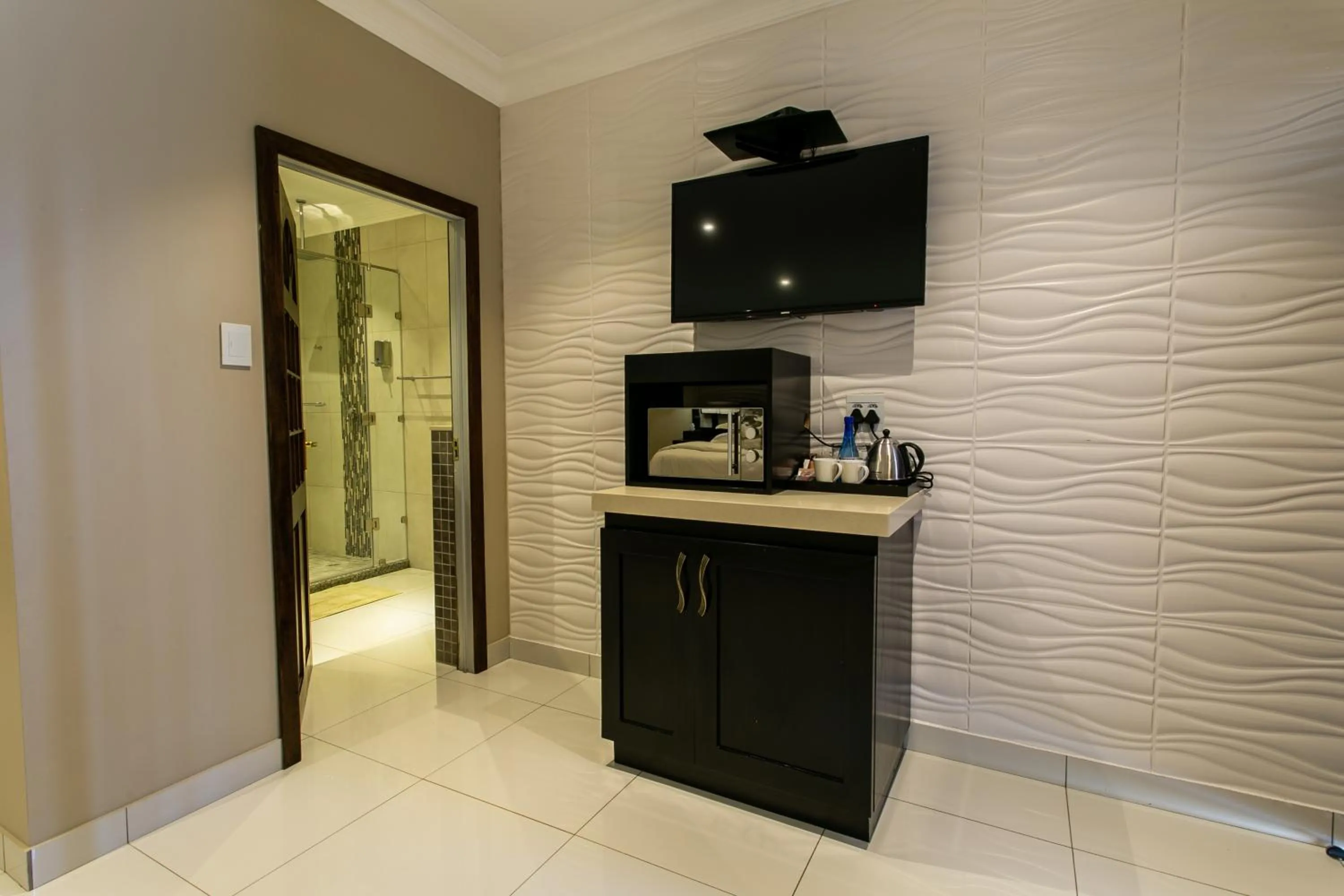 Royl Court Guesthouse
