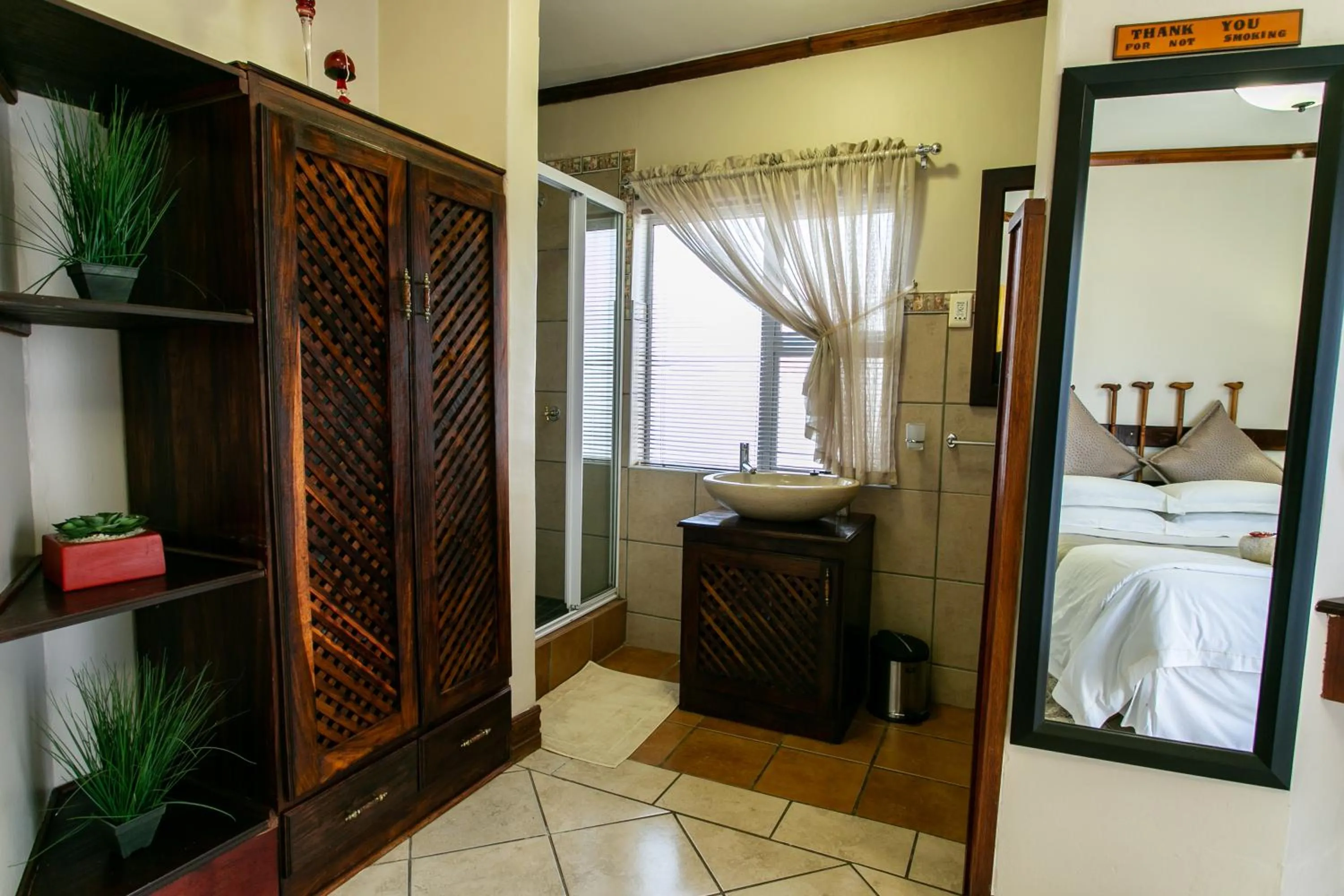 Bed in Royl Court Guesthouse
