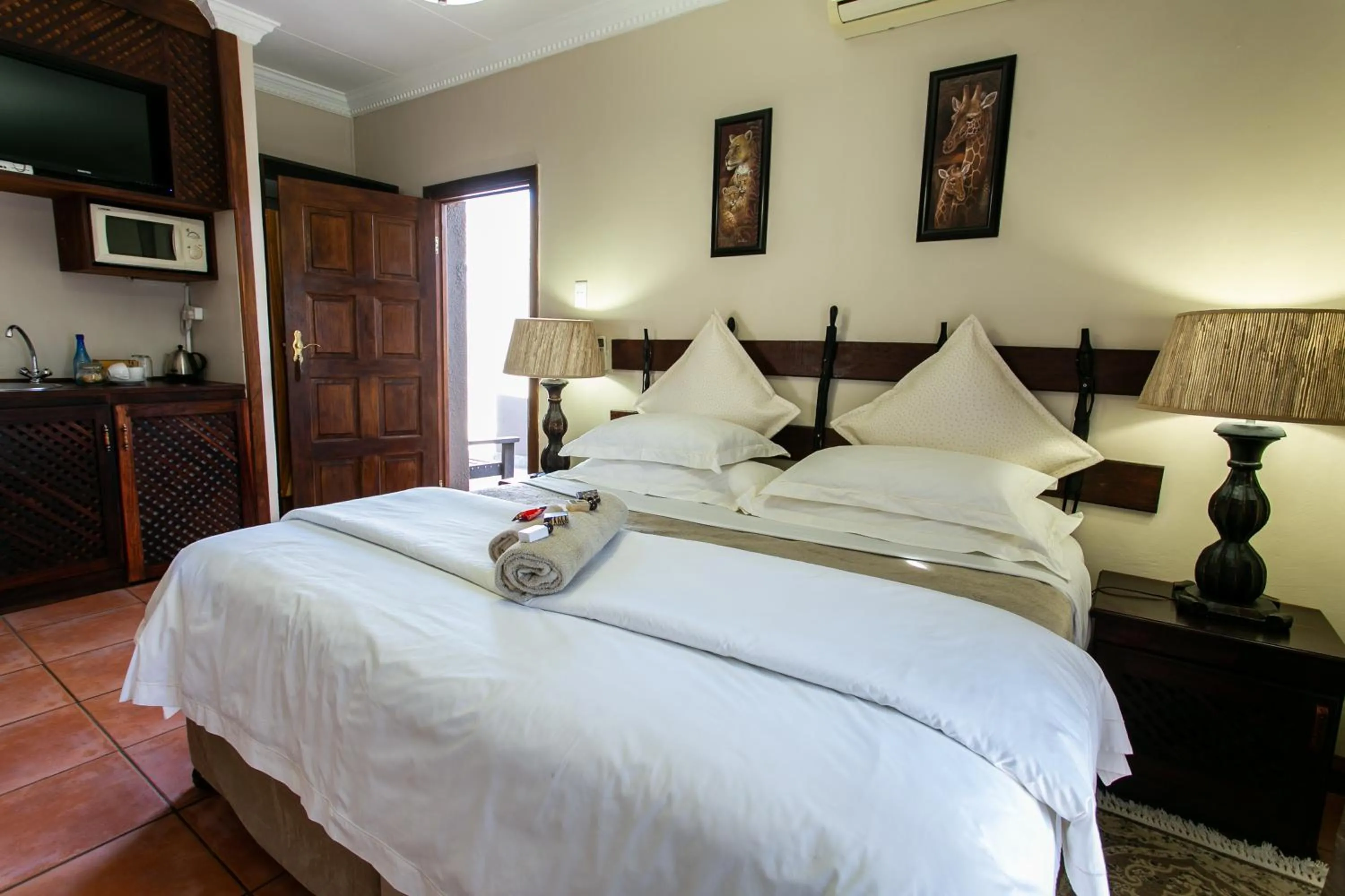 Bed in Royl Court Guesthouse