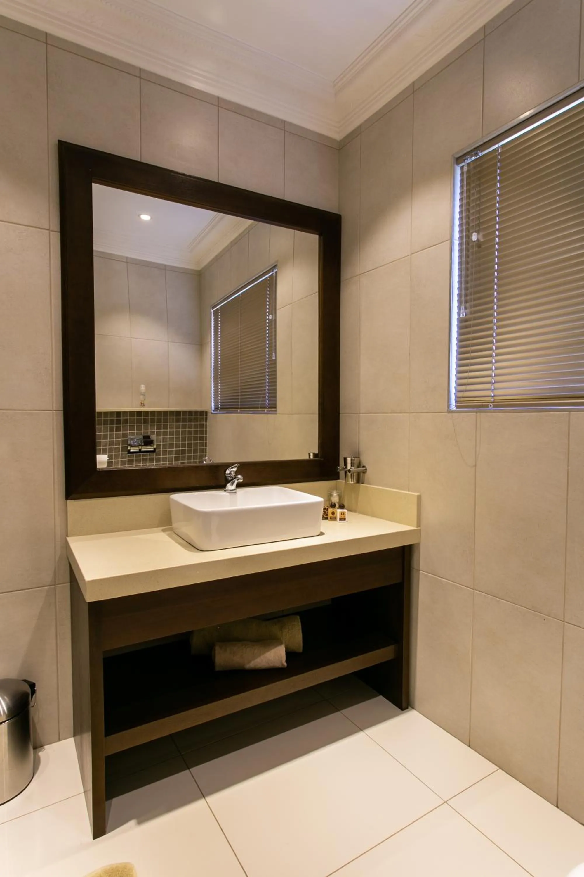 Royl Court Guesthouse