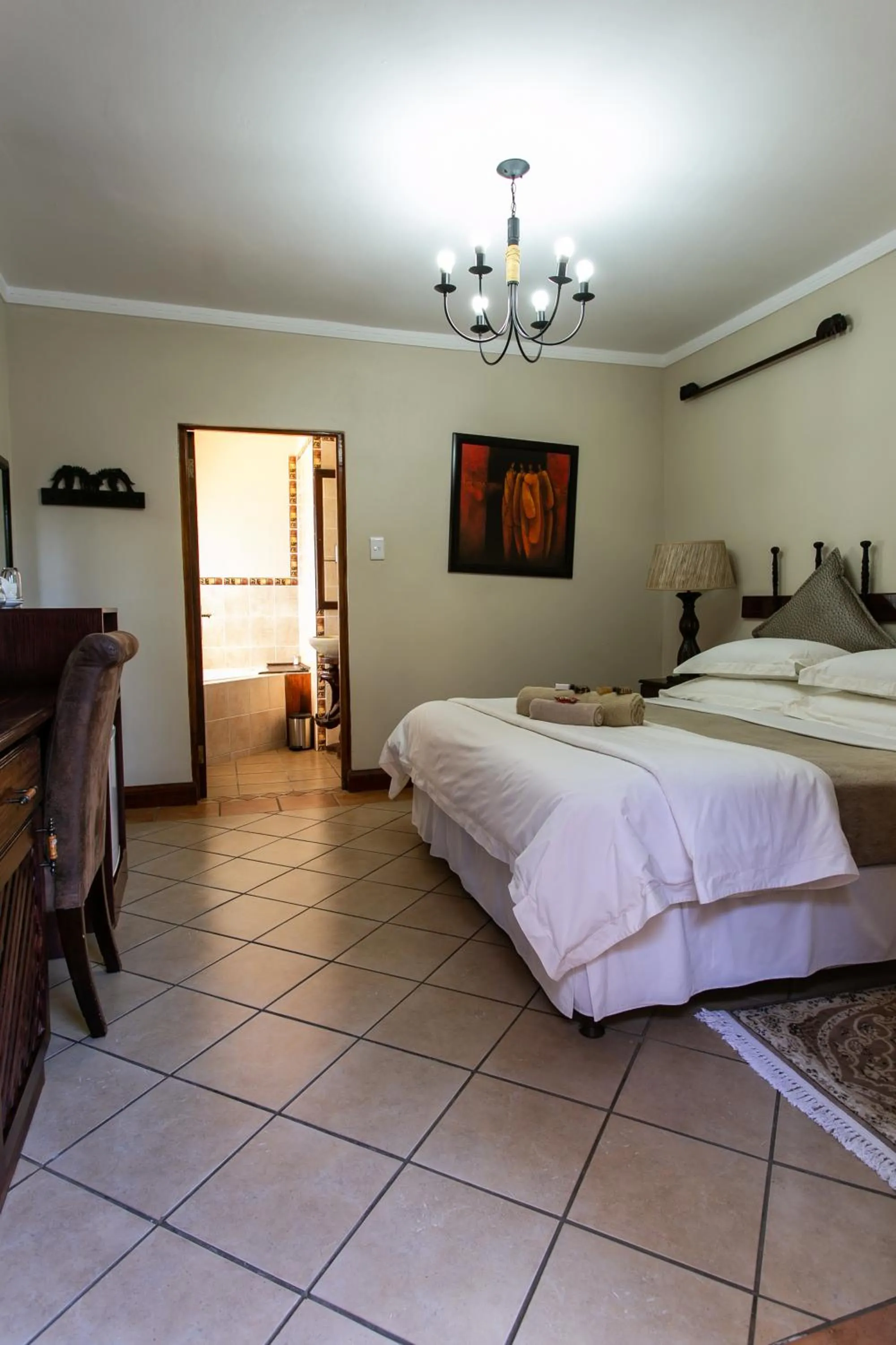 Bed in Royl Court Guesthouse