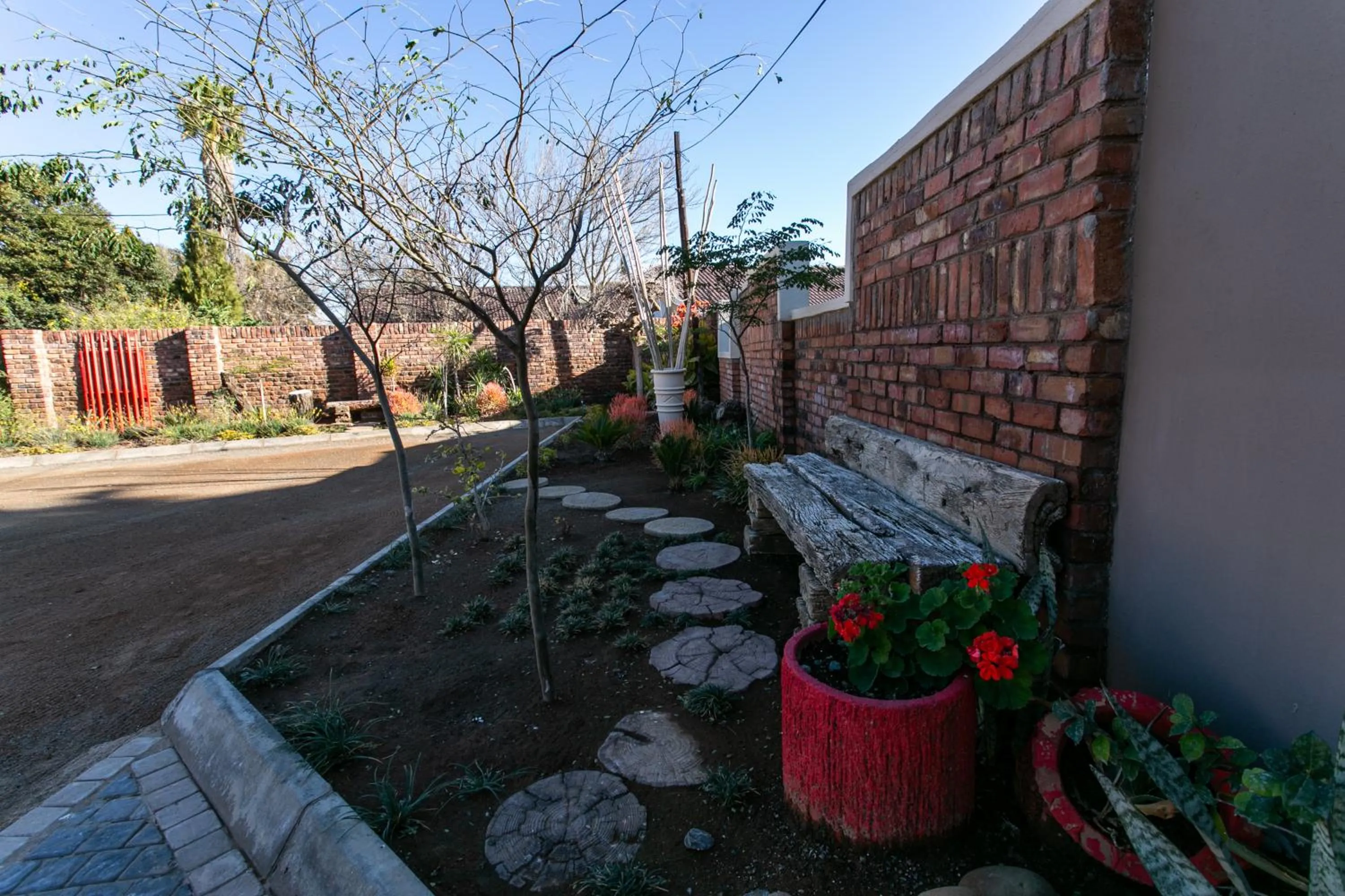 Royl Court Guesthouse