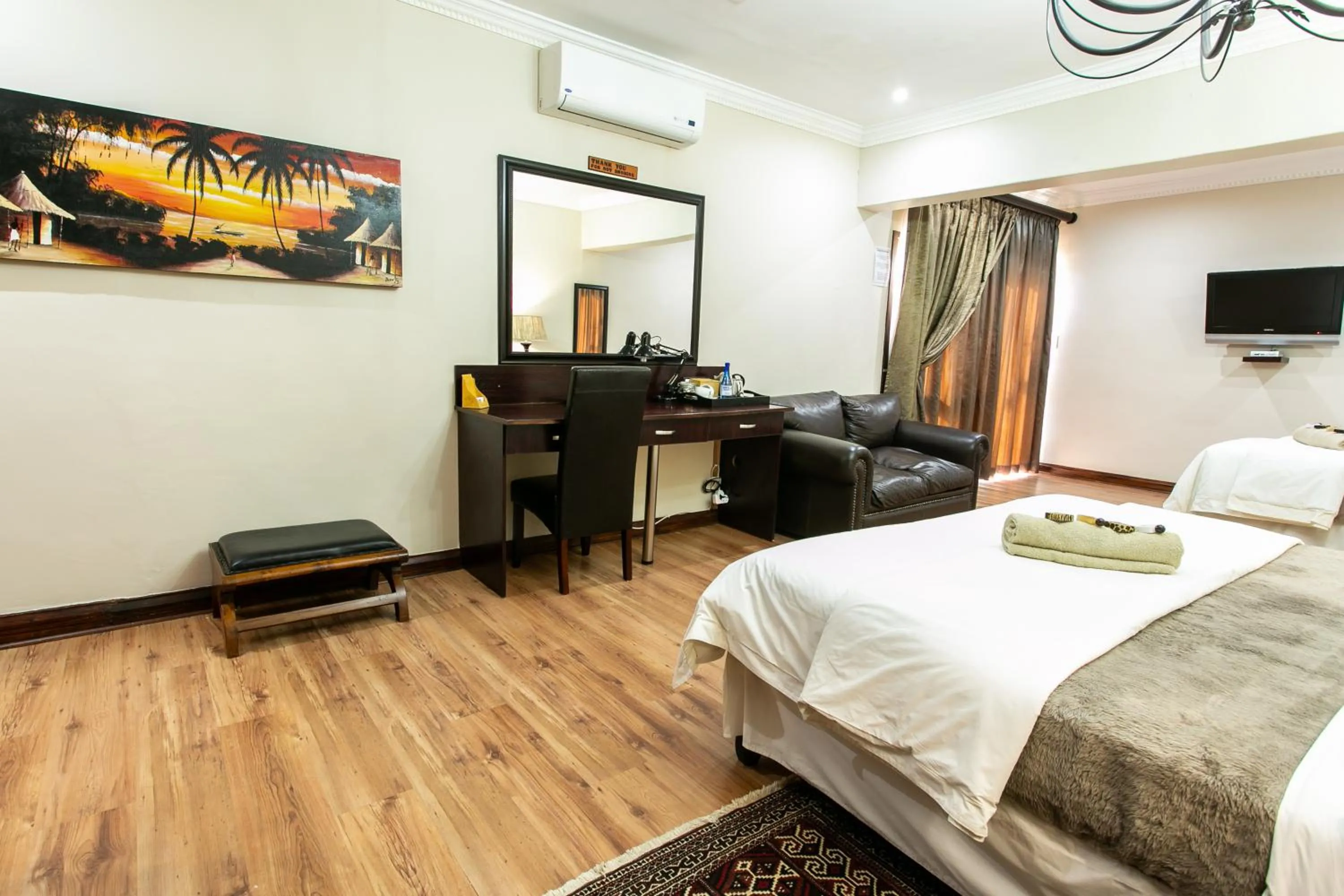 Bed in Royl Court Guesthouse