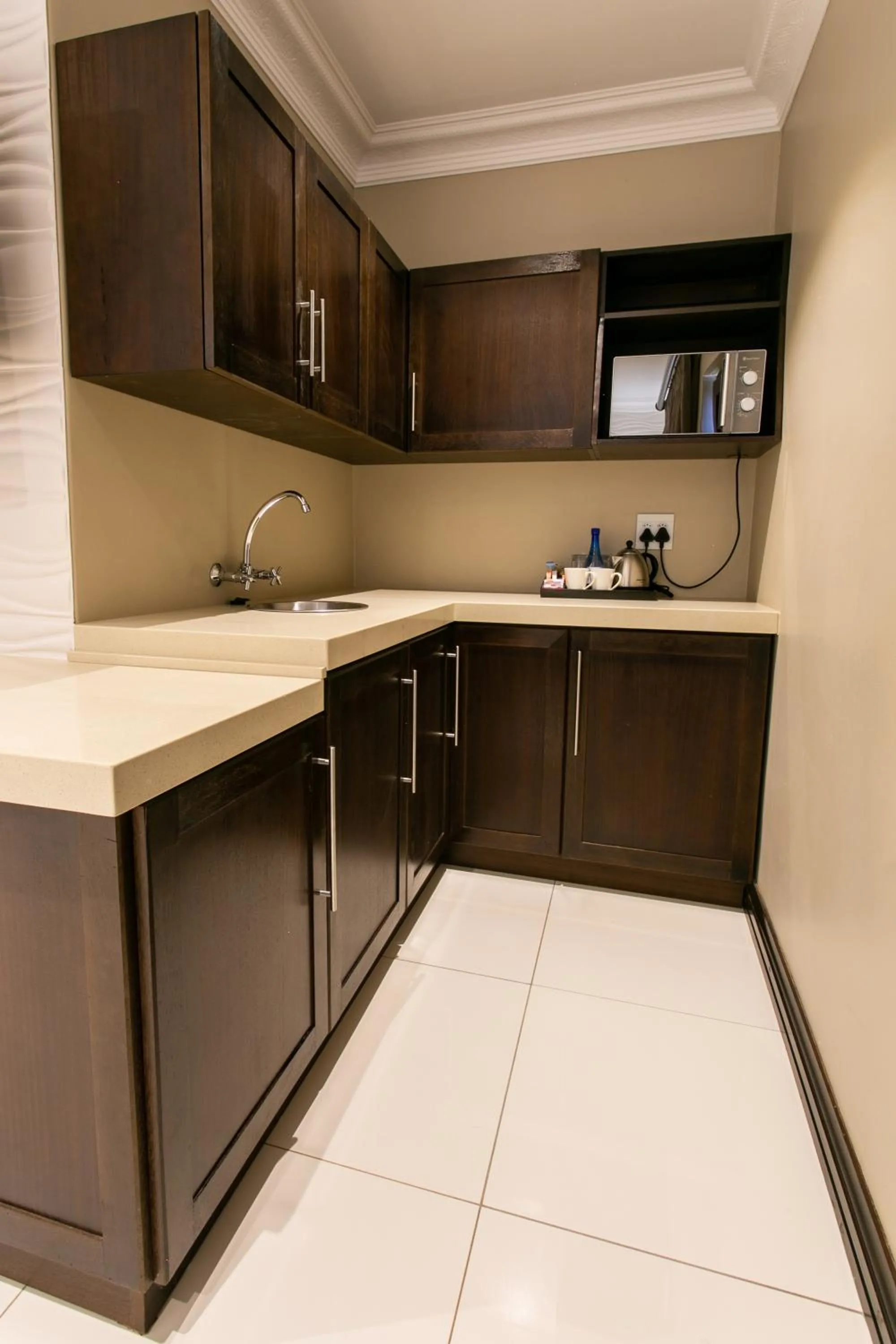 Royl Court Guesthouse